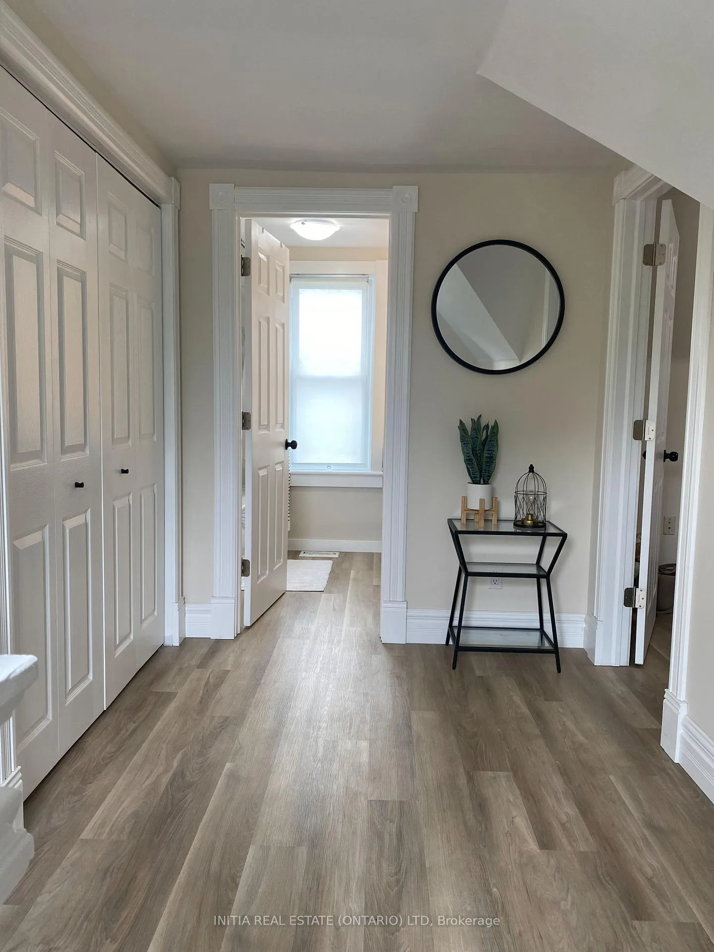 Photo 26 of 114 Ann Street, Sarnia — HOMEH