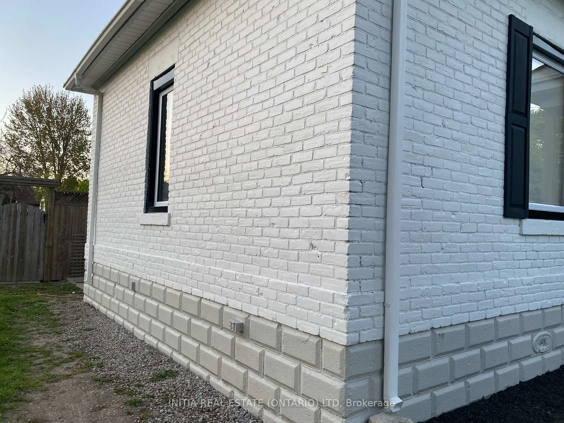 Photo 36 of 114 Ann Street, Sarnia — HOMEH