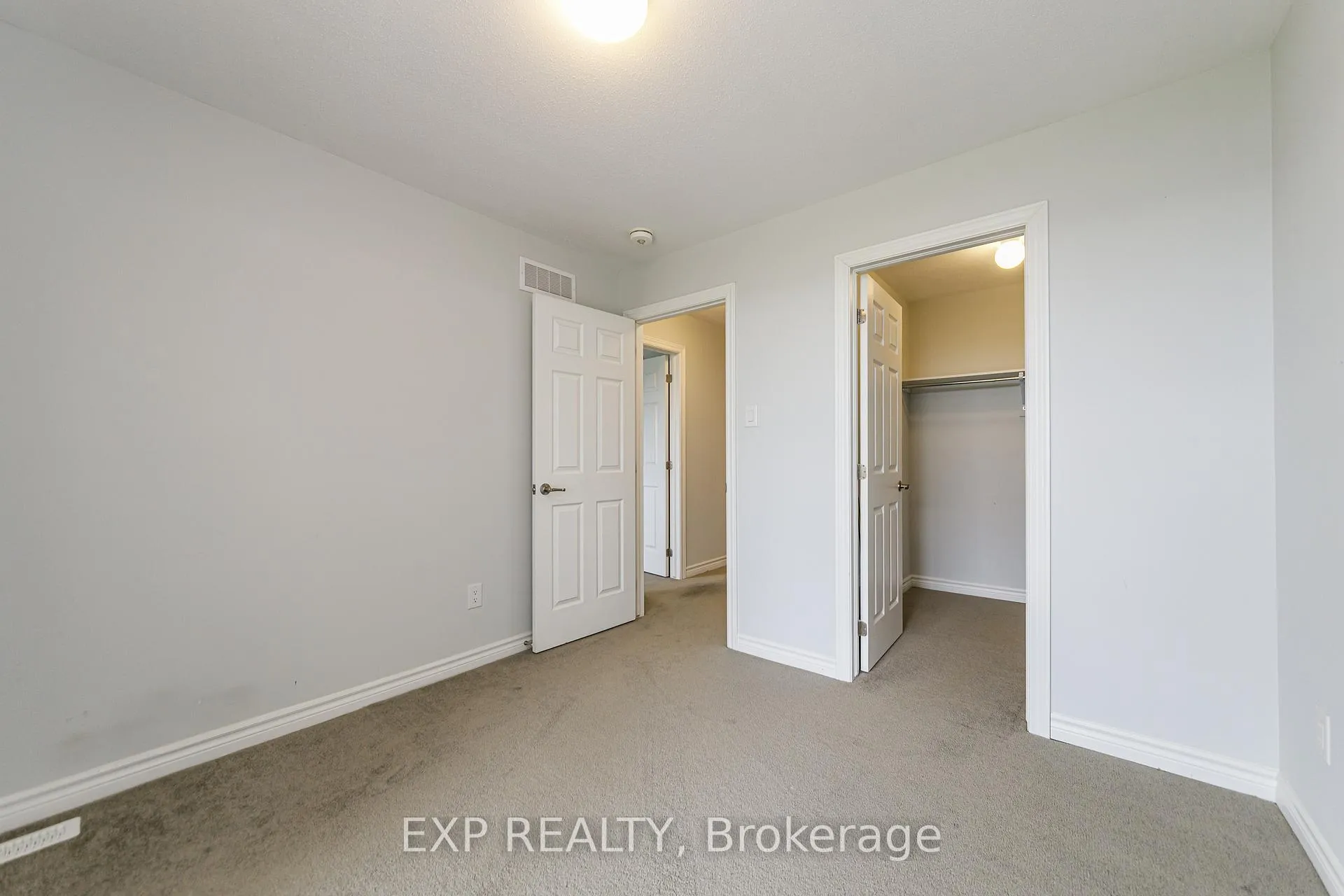 Photo 16 of 852 Atlas Terrace, Ottawa, Kanata - Emerald Meadows/Trailwest — HOMEH
