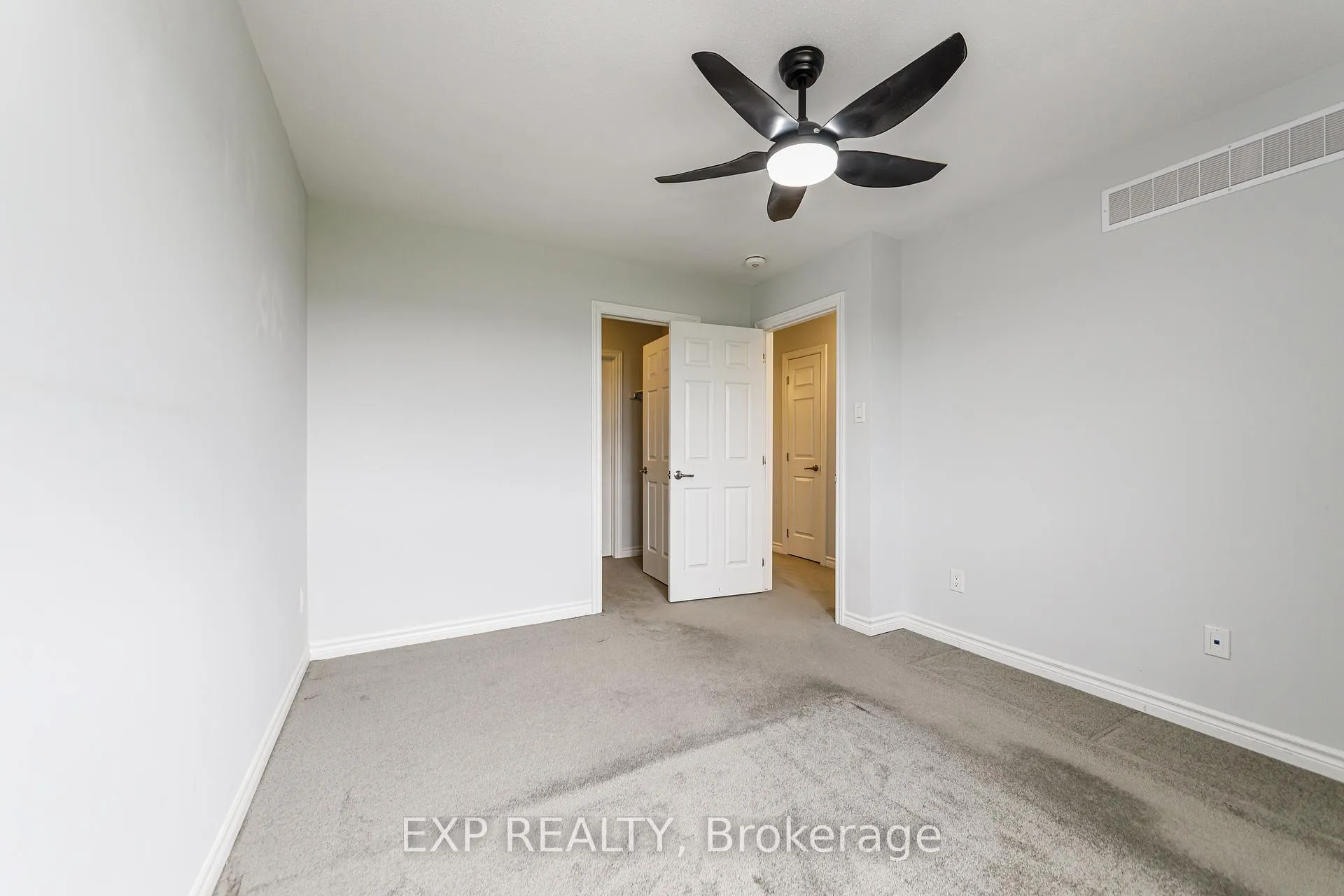 Photo 18 of 852 Atlas Terrace, Ottawa, Kanata - Emerald Meadows/Trailwest — HOMEH