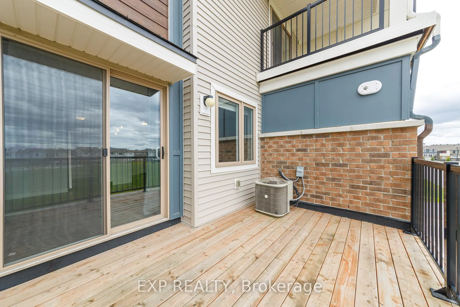 Photo 23 of 852 Atlas Terrace, Ottawa, Kanata - Emerald Meadows/Trailwest — HOMEH