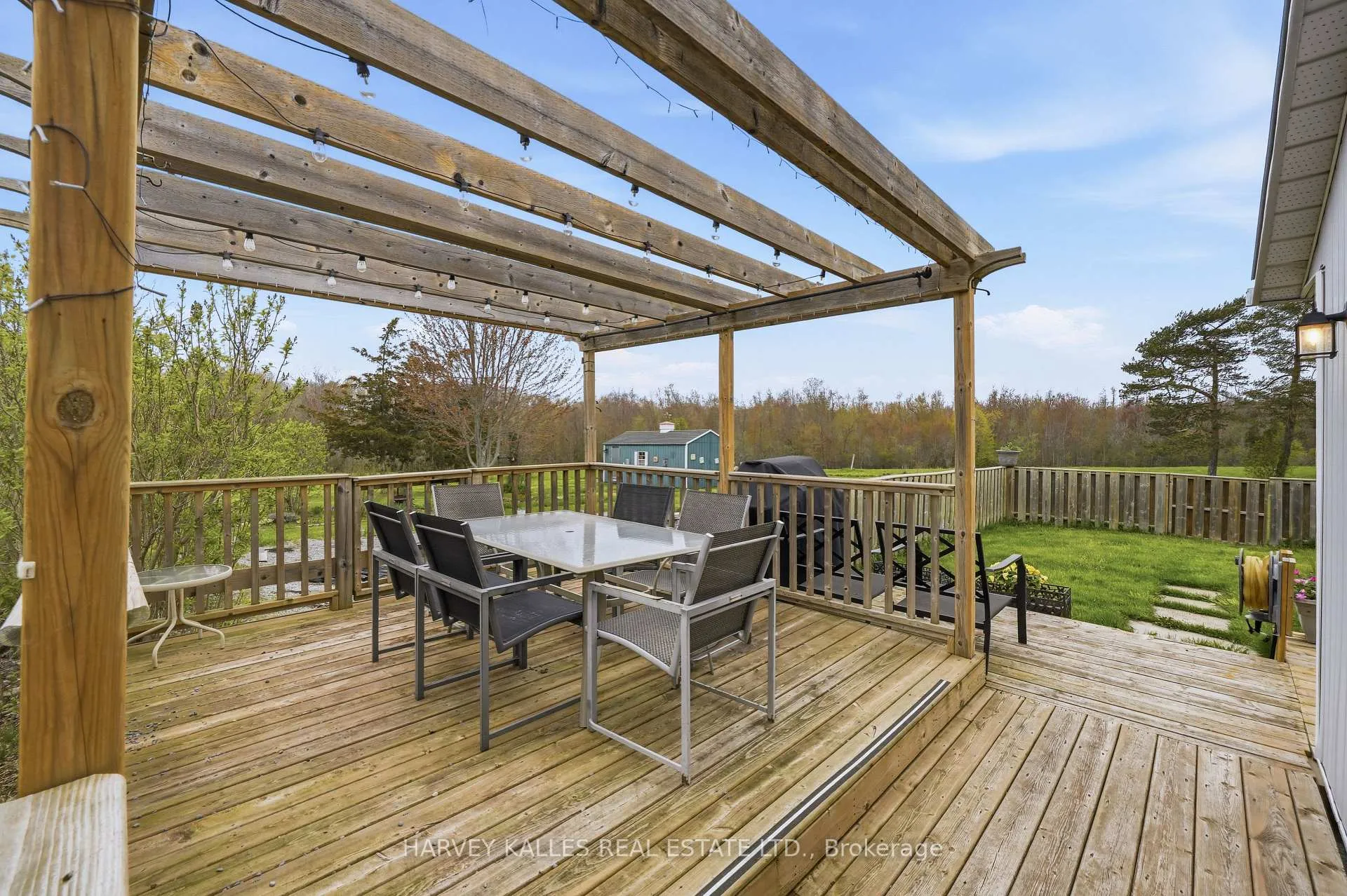Photo 30 of 8 School House Road, Prince Edward County, Athol Ward — HOMEH