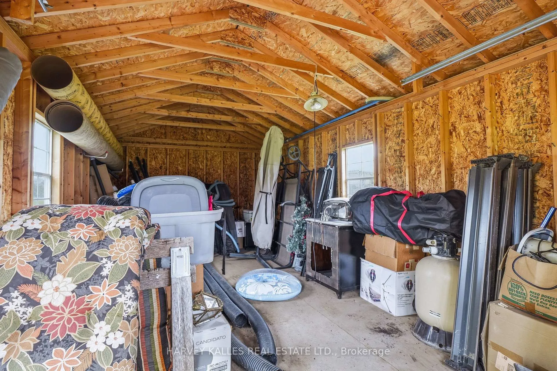 Photo 42 of 8 School House Road, Prince Edward County, Athol Ward — HOMEH