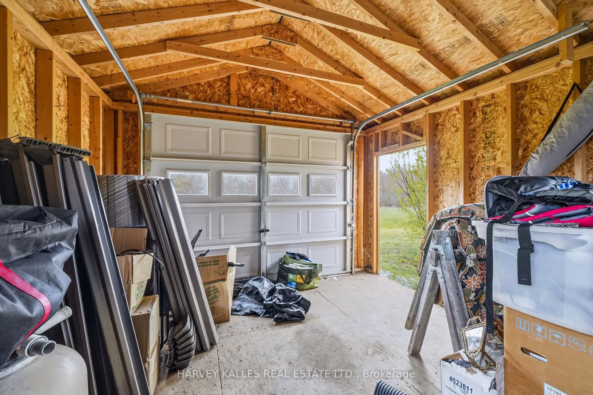 Photo 43 of 8 School House Road, Prince Edward County, Athol Ward — HOMEH