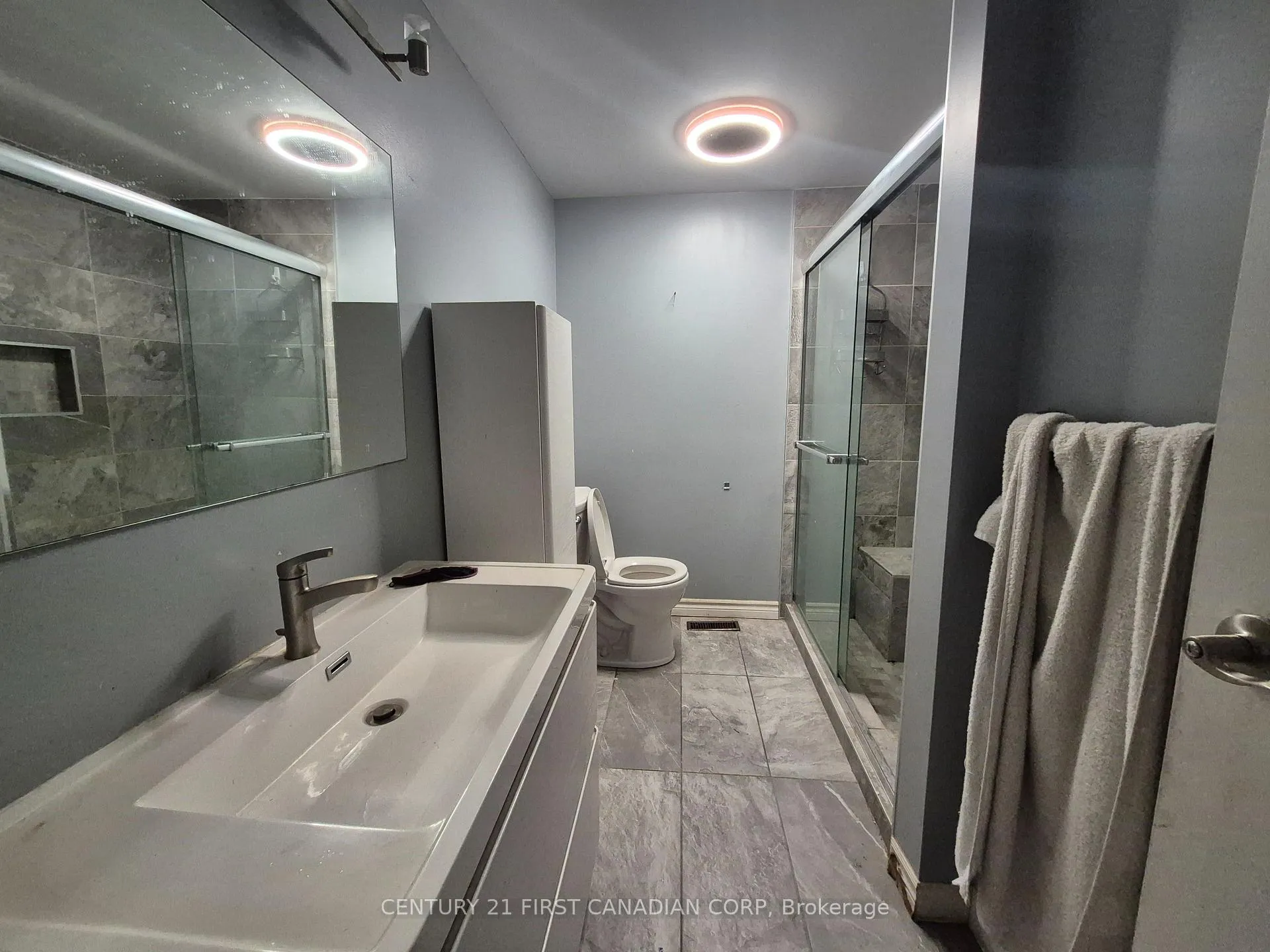 Photo 3 of Unit 26, 110 Deveron Crescent, London, South T — HOMEH