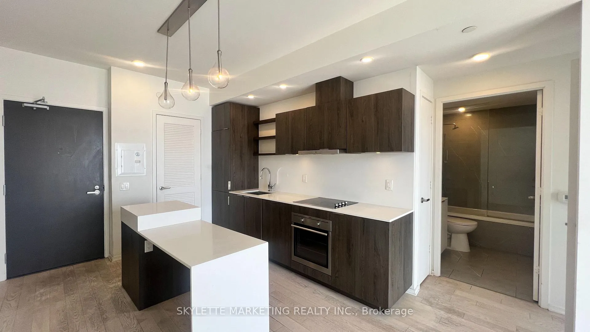 Photo 4 of Unit 2807, 16 Bonnycastle Street, Toronto, Waterfront Communities — HOMEH