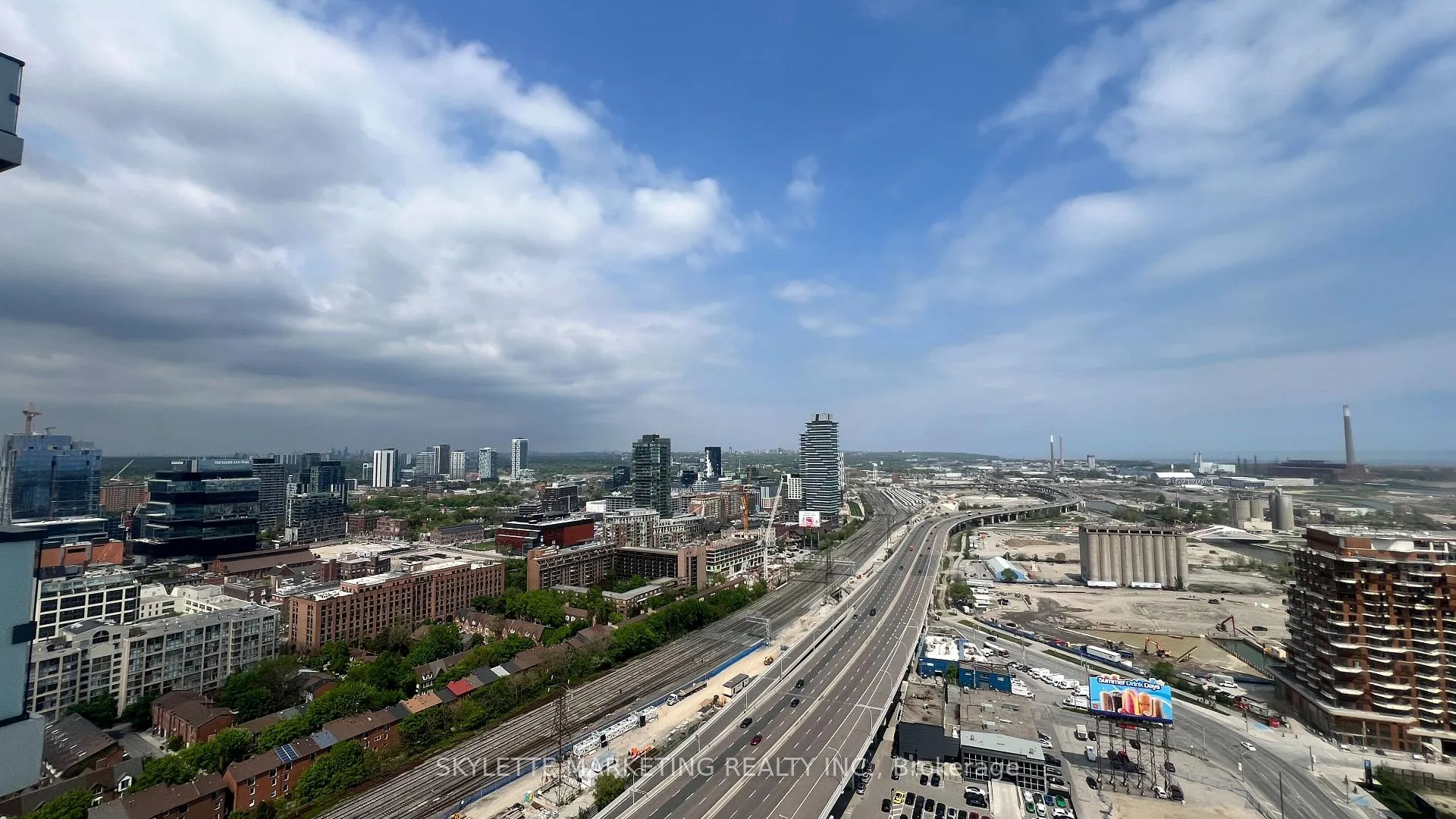 Photo 15 of Unit 2807, 16 Bonnycastle Street, Toronto, Waterfront Communities — HOMEH