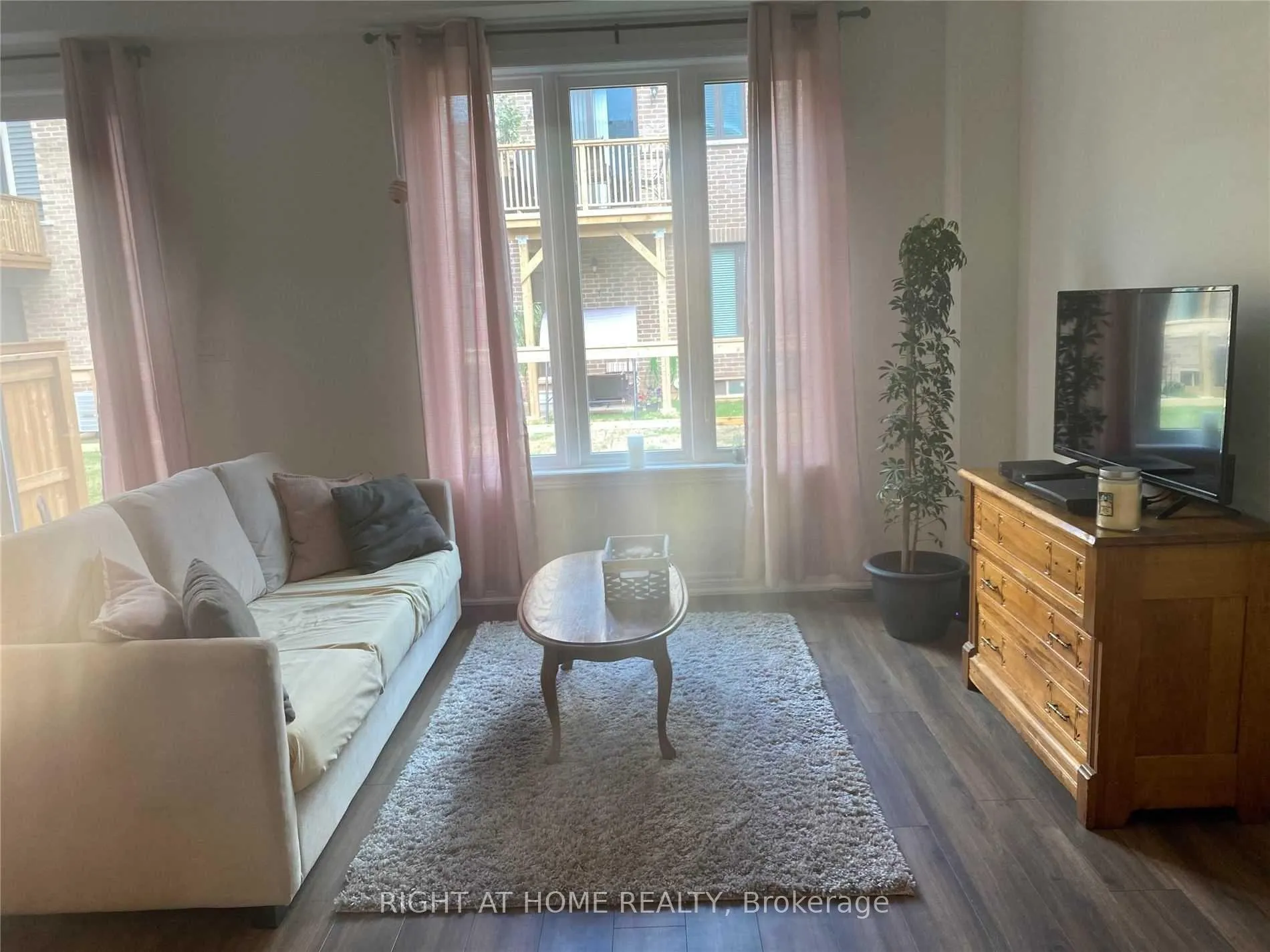 Photo 5 of Unit 73, 11 Willow Lane, Hamilton, Fruitland — HOMEH