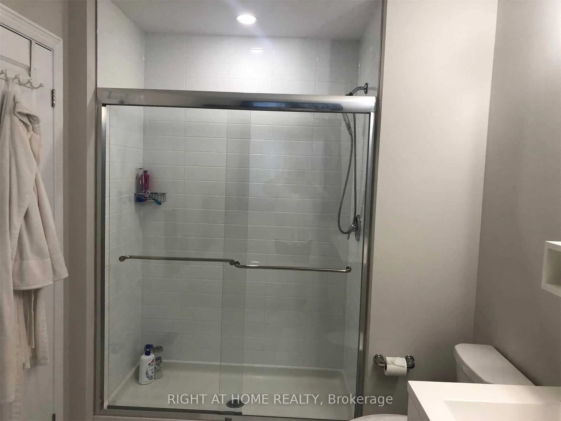 Photo 7 of Unit 73, 11 Willow Lane, Hamilton, Fruitland — HOMEH