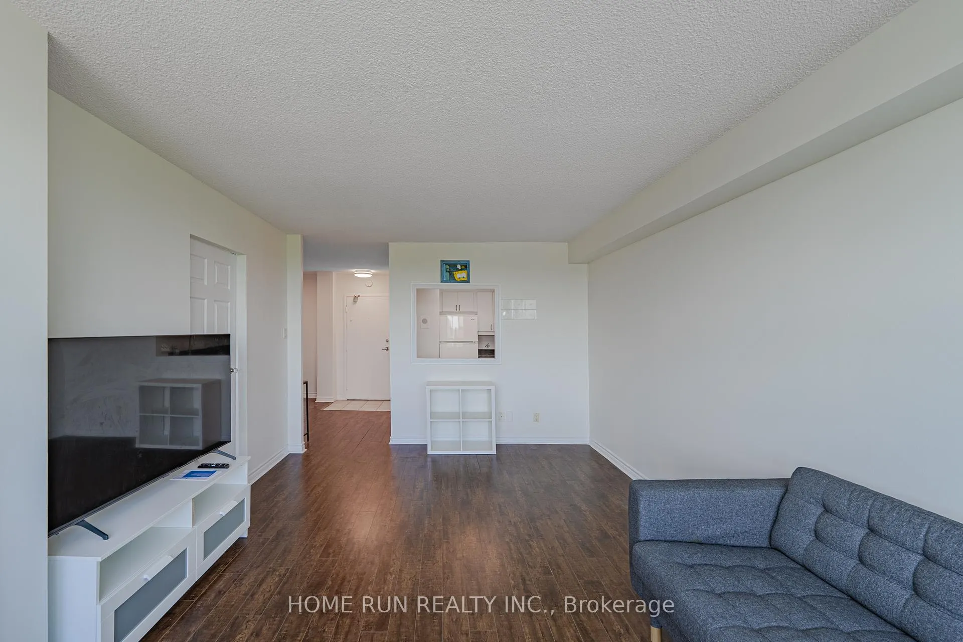 Photo 28 of Unit 1111, 555 Brittany Drive, Ottawa, Viscount Alexander Park — HOMEH