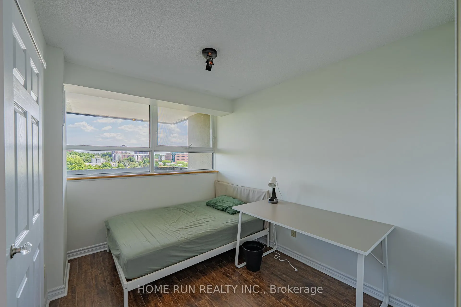 Photo 32 of Unit 1111, 555 Brittany Drive, Ottawa, Viscount Alexander Park — HOMEH