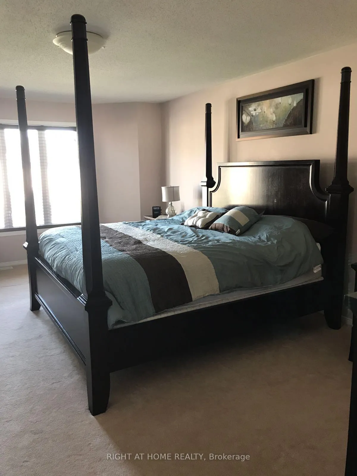 Photo 13 of 129 Rocky Hill Drive, Ottawa, Barrhaven - Strandherd — HOMEH