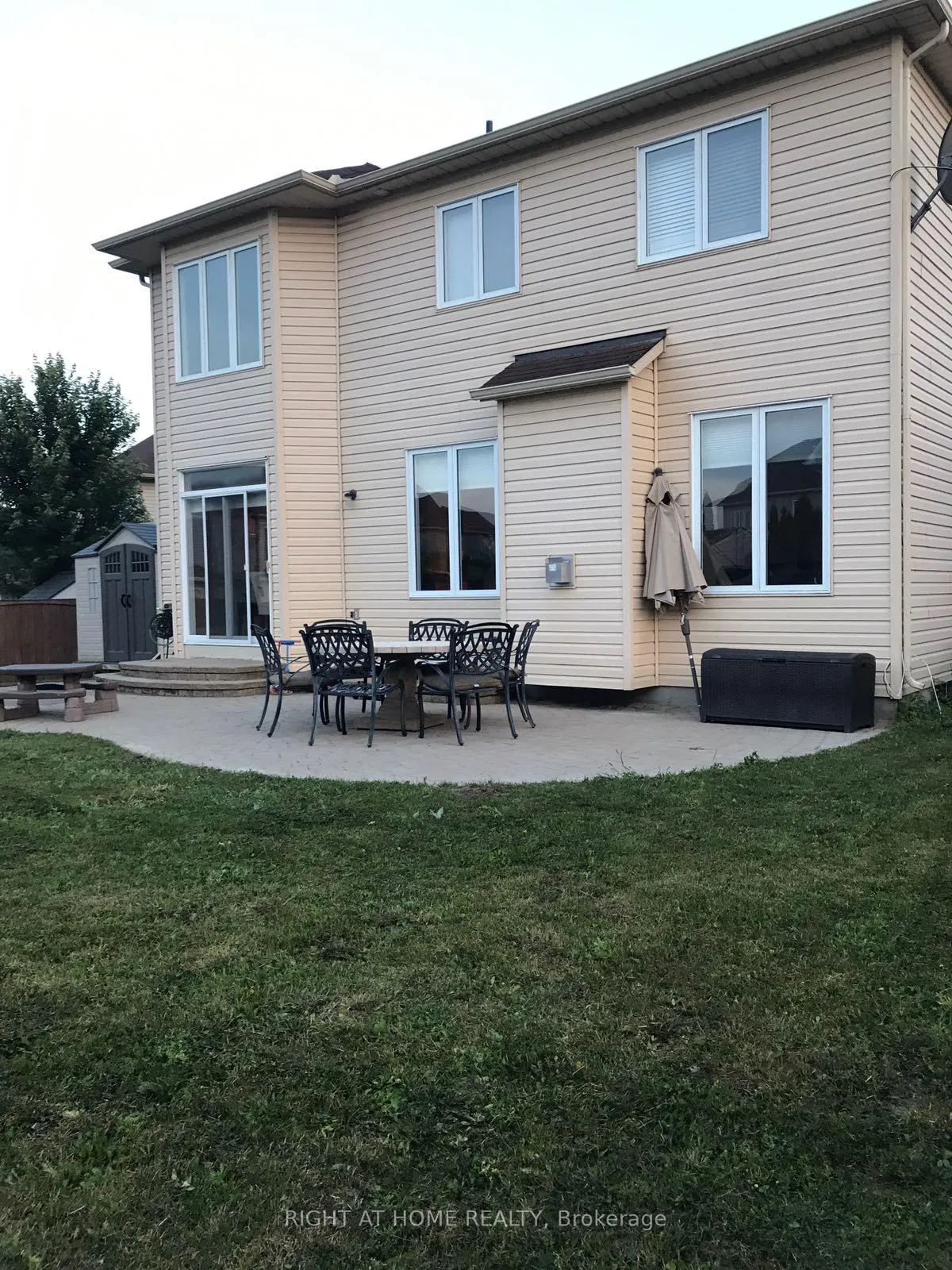 Photo 35 of 129 Rocky Hill Drive, Ottawa, Barrhaven - Strandherd — HOMEH