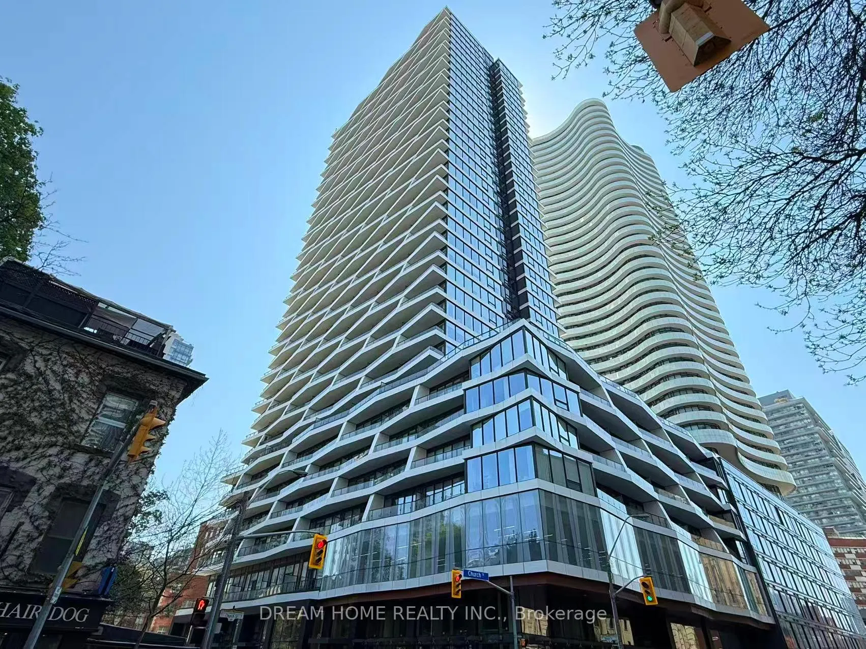 Front of Unit 1905, 85 Wood Street