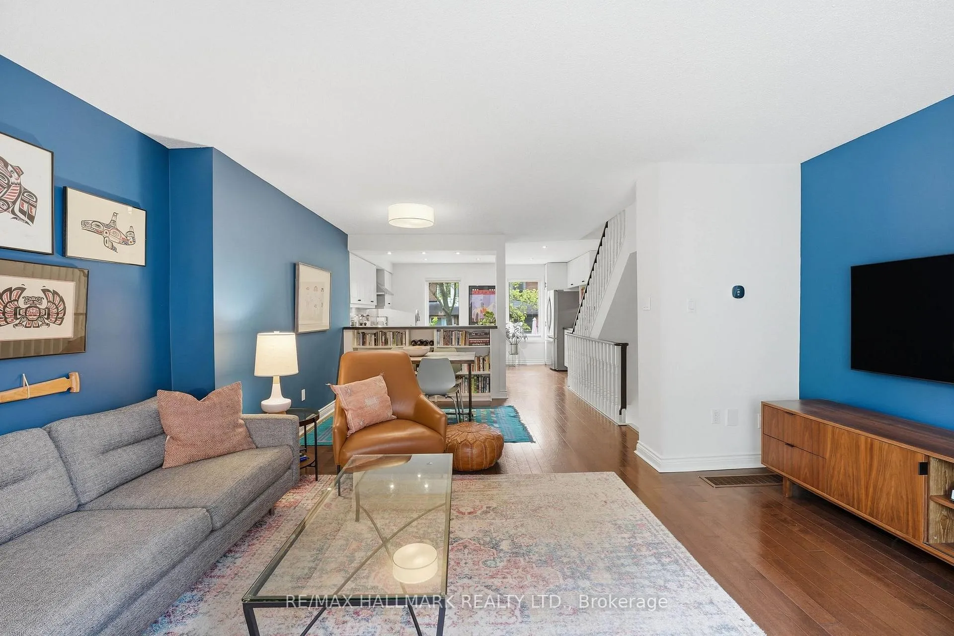 Photo 9 of 26 Longboat Avenue, Toronto, Waterfront Communities — HOMEH