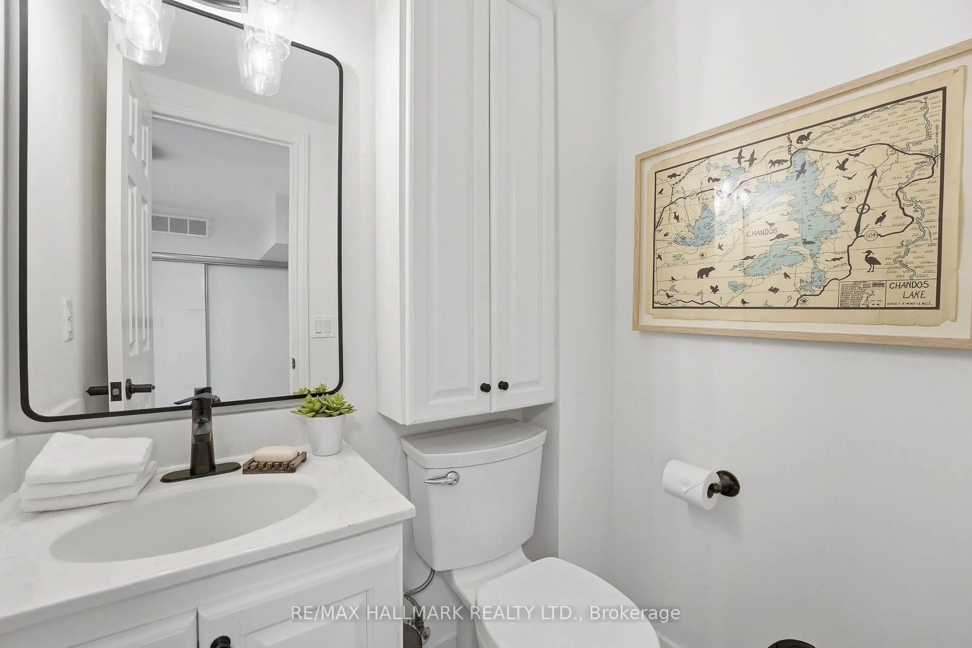 Photo 27 of 26 Longboat Avenue, Toronto, Waterfront Communities — HOMEH