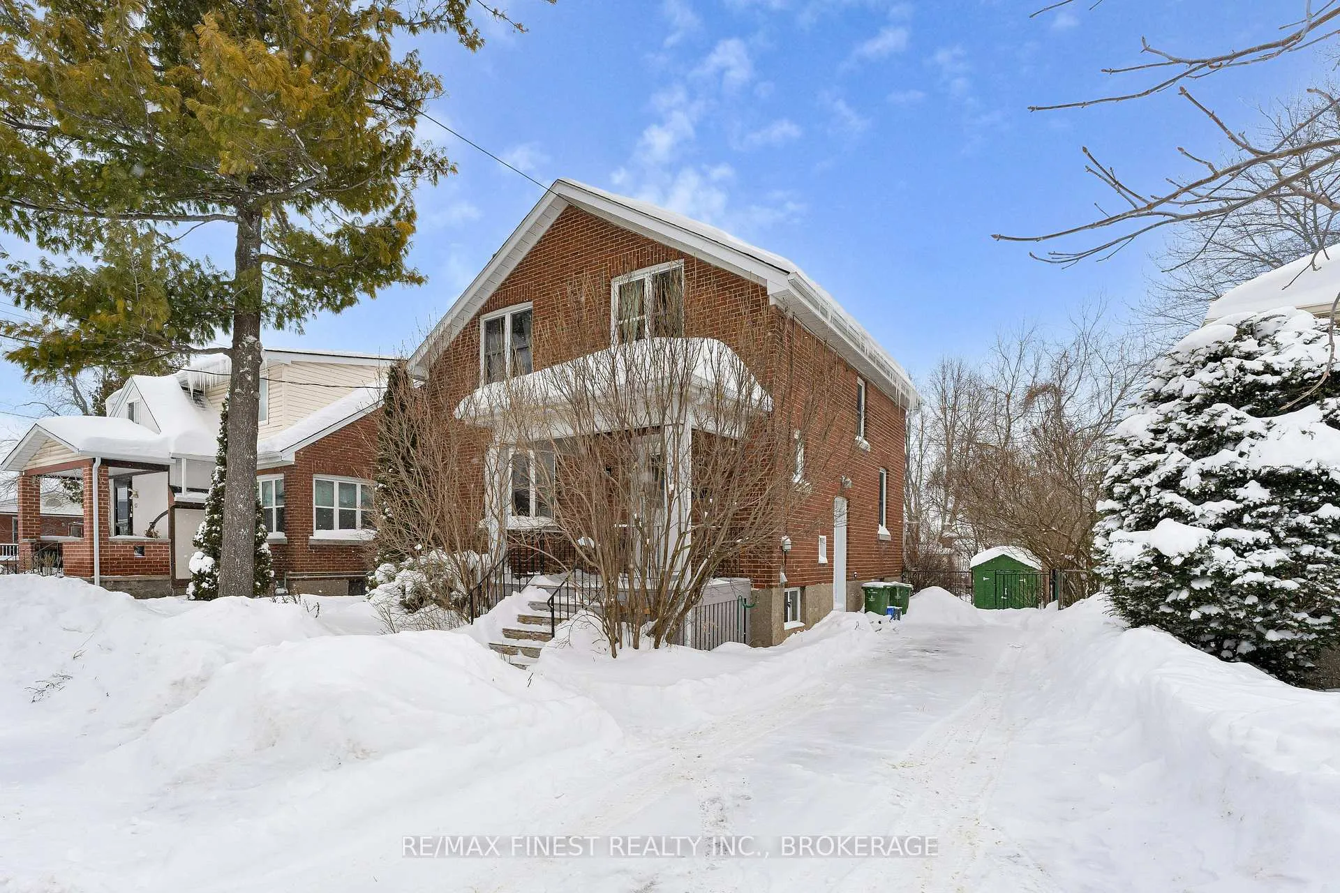 Photo 2 of 55 Lansdowne Street, Kingston, East of Sir John A. Blvd — HOMEH
