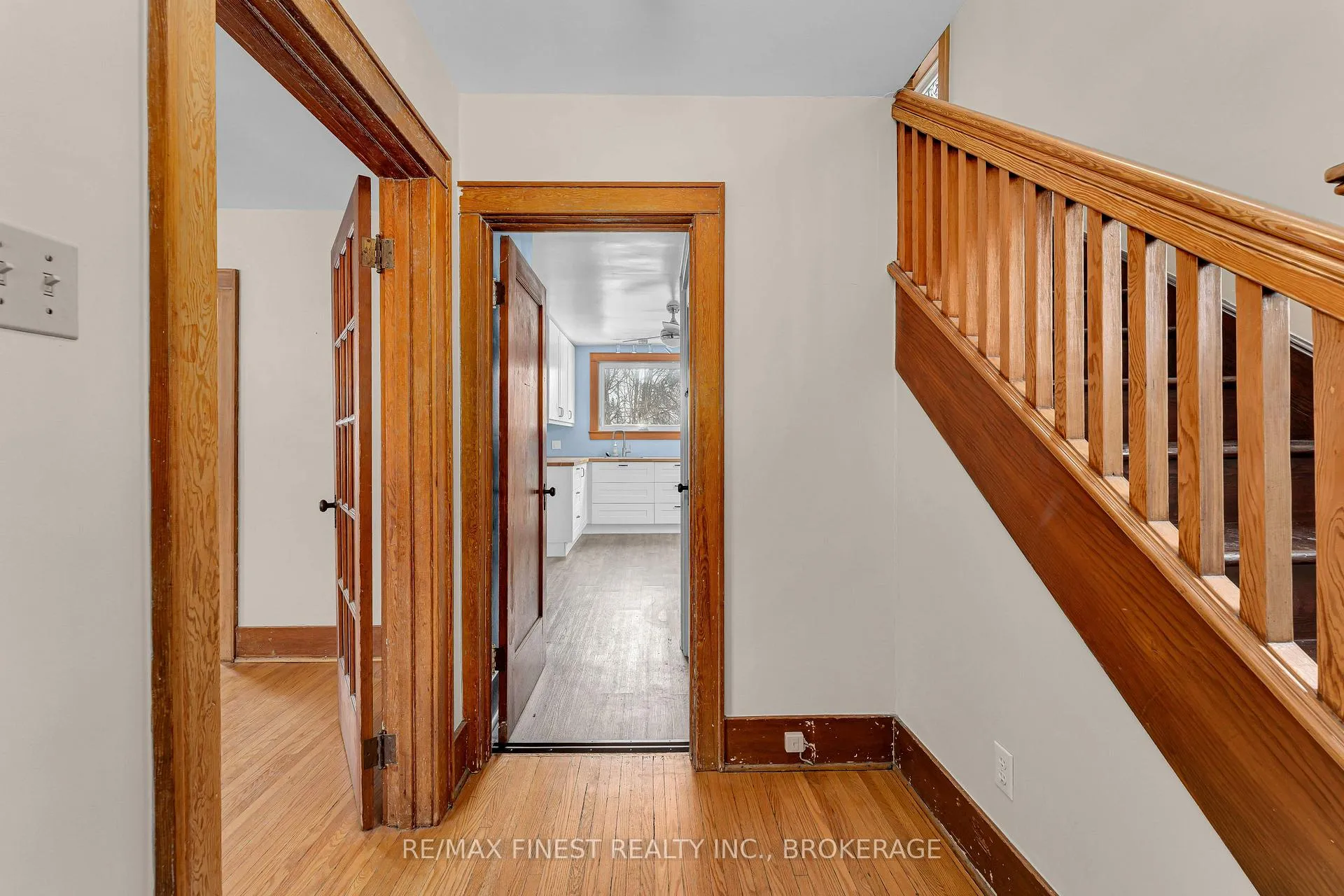 Photo 4 of 55 Lansdowne Street, Kingston, East of Sir John A. Blvd — HOMEH