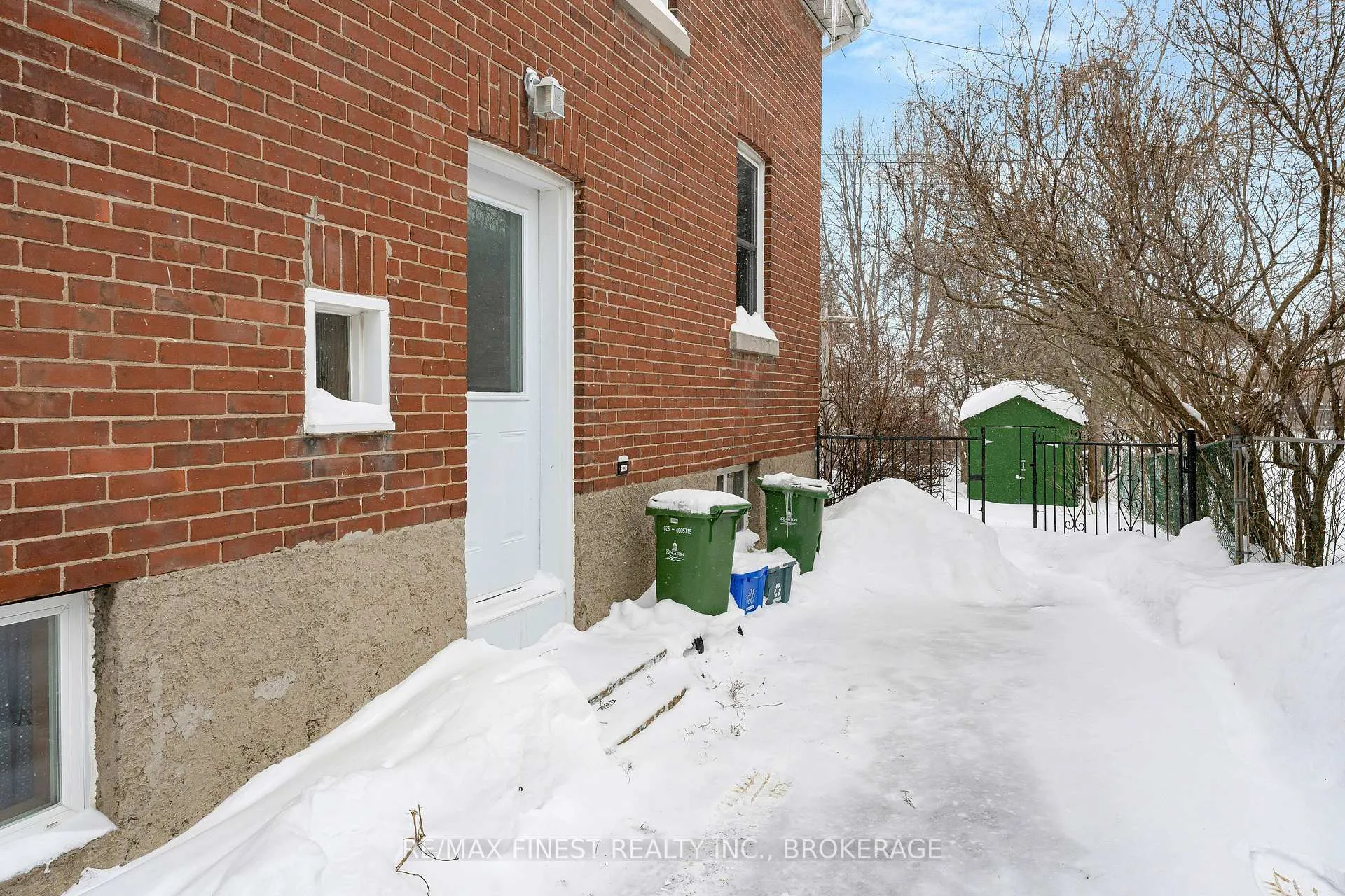 Photo 31 of 55 Lansdowne Street, Kingston, East of Sir John A. Blvd — HOMEH