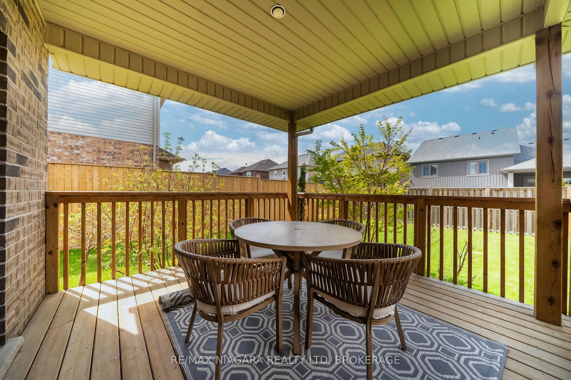 Photo 42 of 9385 Eagle Ridge Drive, Niagara Falls, Forestview — HOMEH