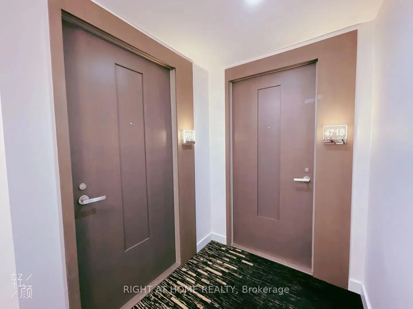 Photo 2 of Unit 4712, 45 Charles Street E, Toronto, Church-Yonge Corridor — HOMEH