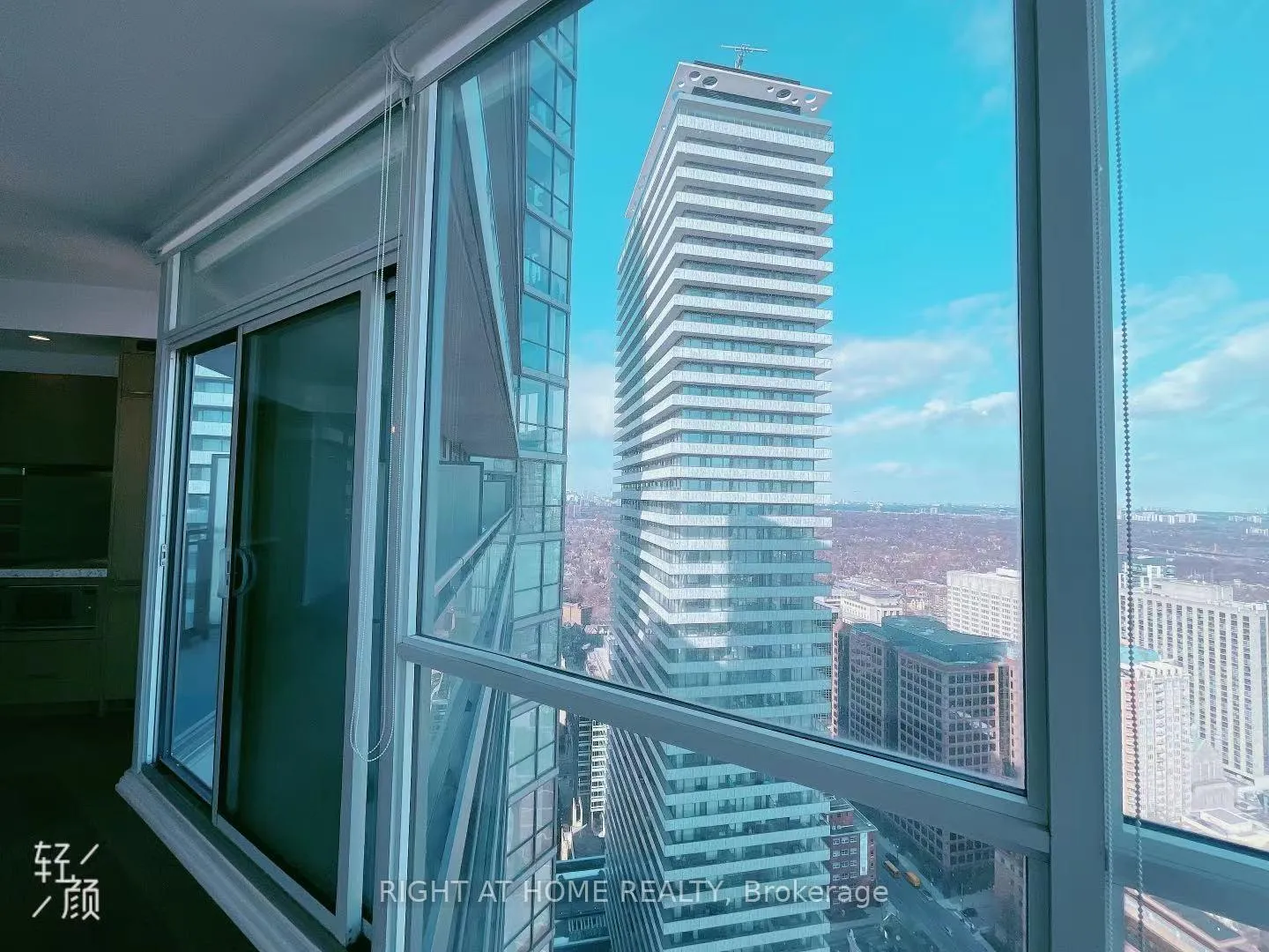 Photo 9 of Unit 4712, 45 Charles Street E, Toronto, Church-Yonge Corridor — HOMEH