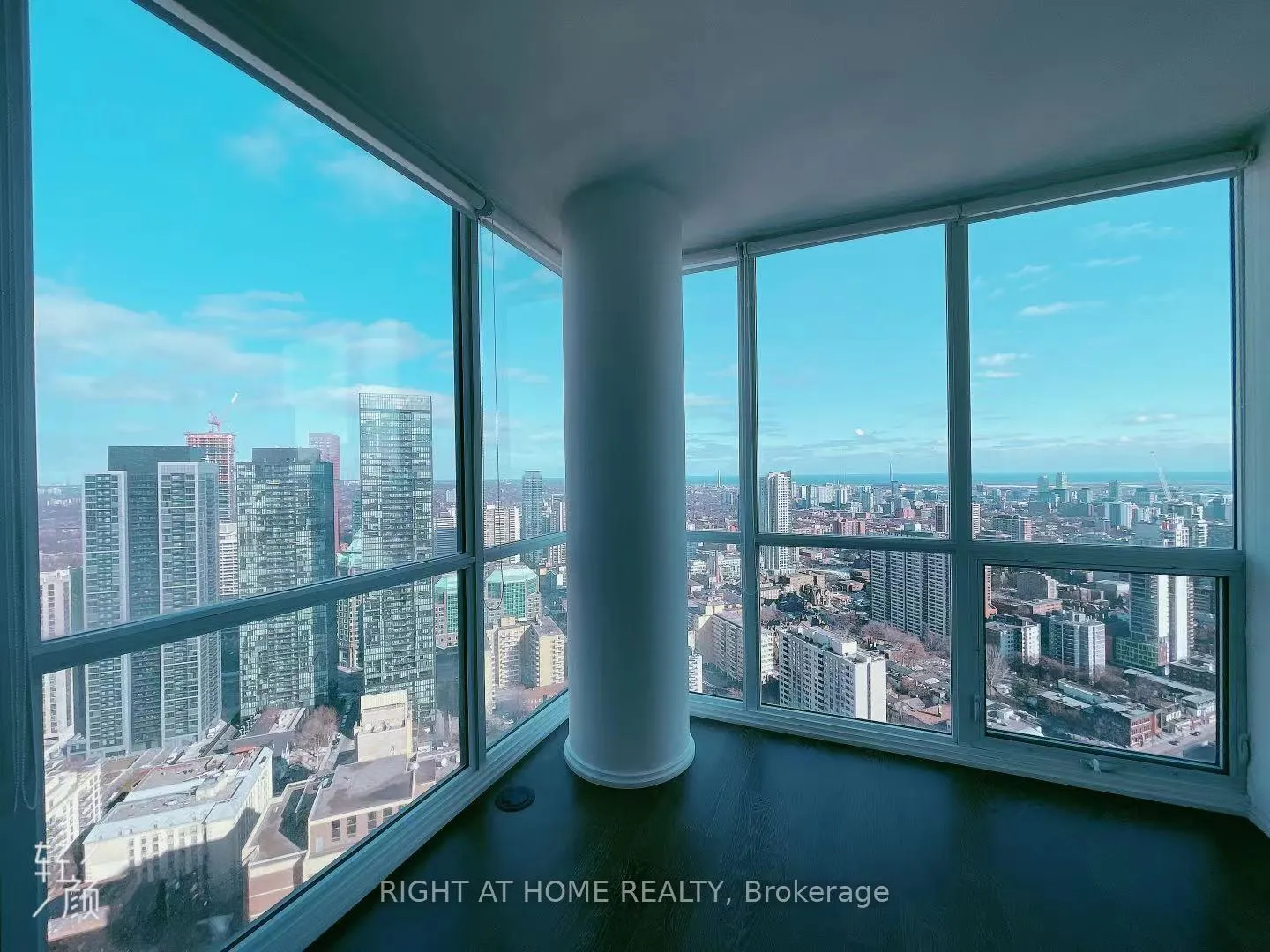 Photo 11 of Unit 4712, 45 Charles Street E, Toronto, Church-Yonge Corridor — HOMEH