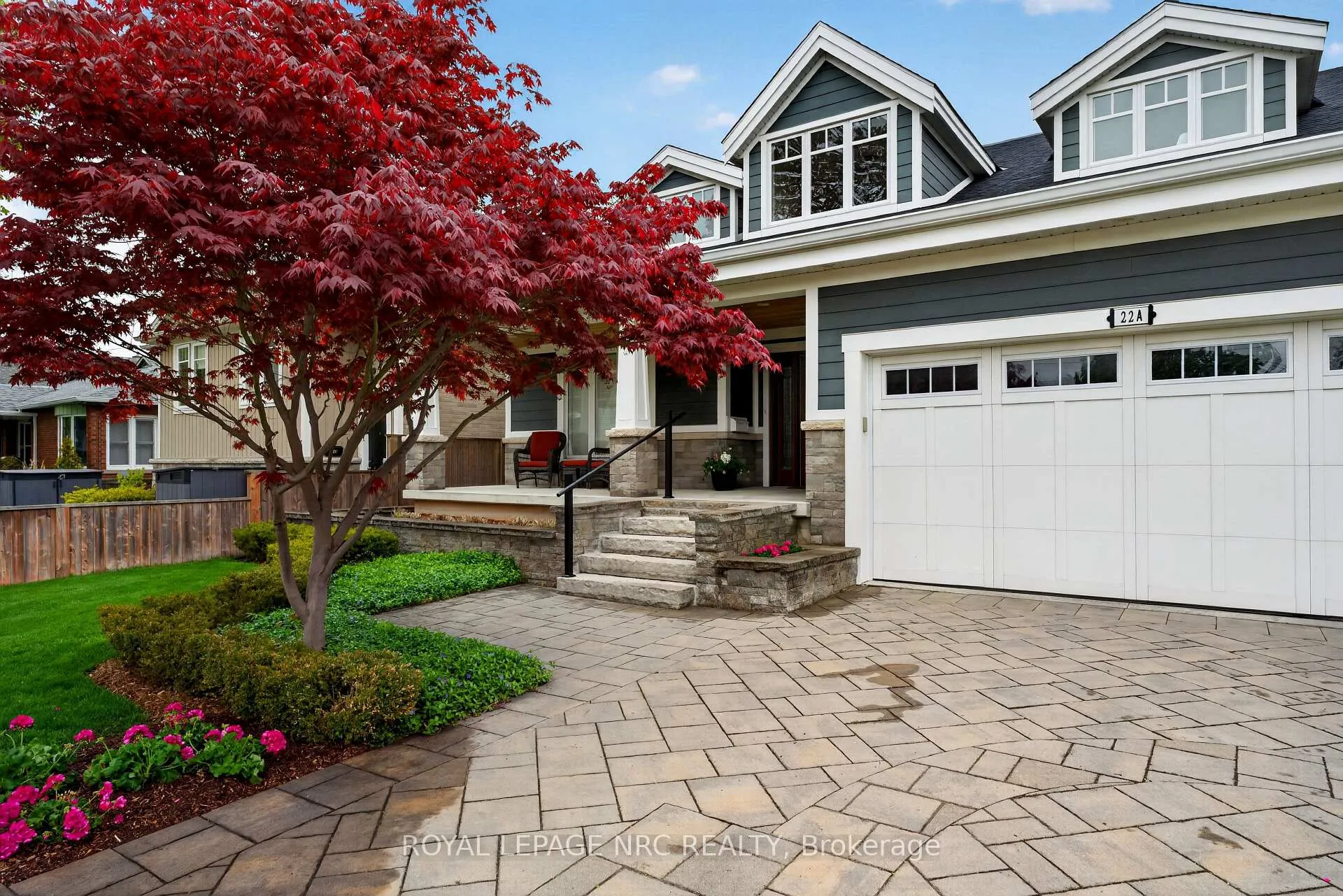 Photo 3 of 22A John Street, St. Catharines, Port Dalhousie — HOMEH