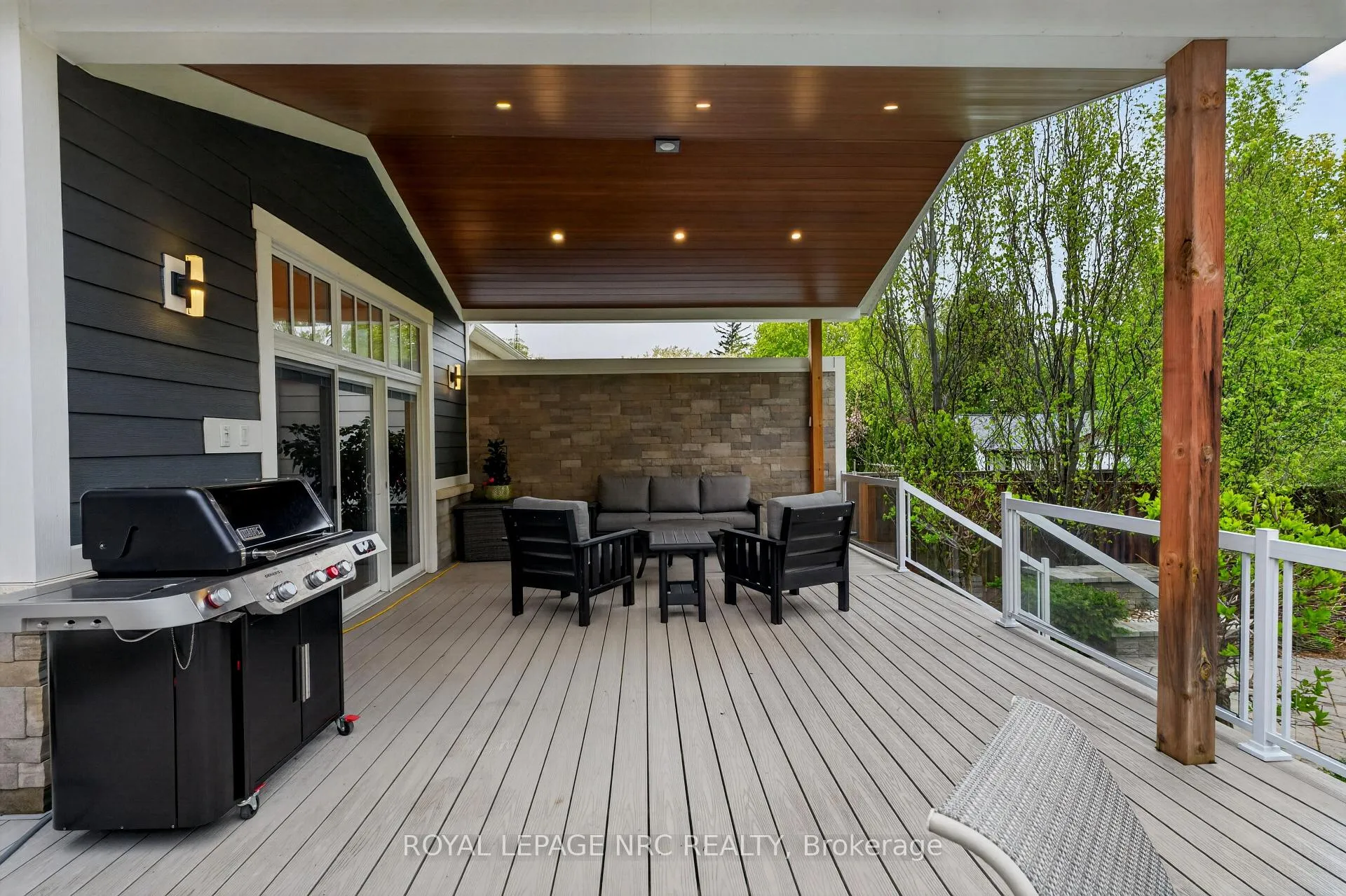 Photo 38 of 22A John Street, St. Catharines, Port Dalhousie — HOMEH