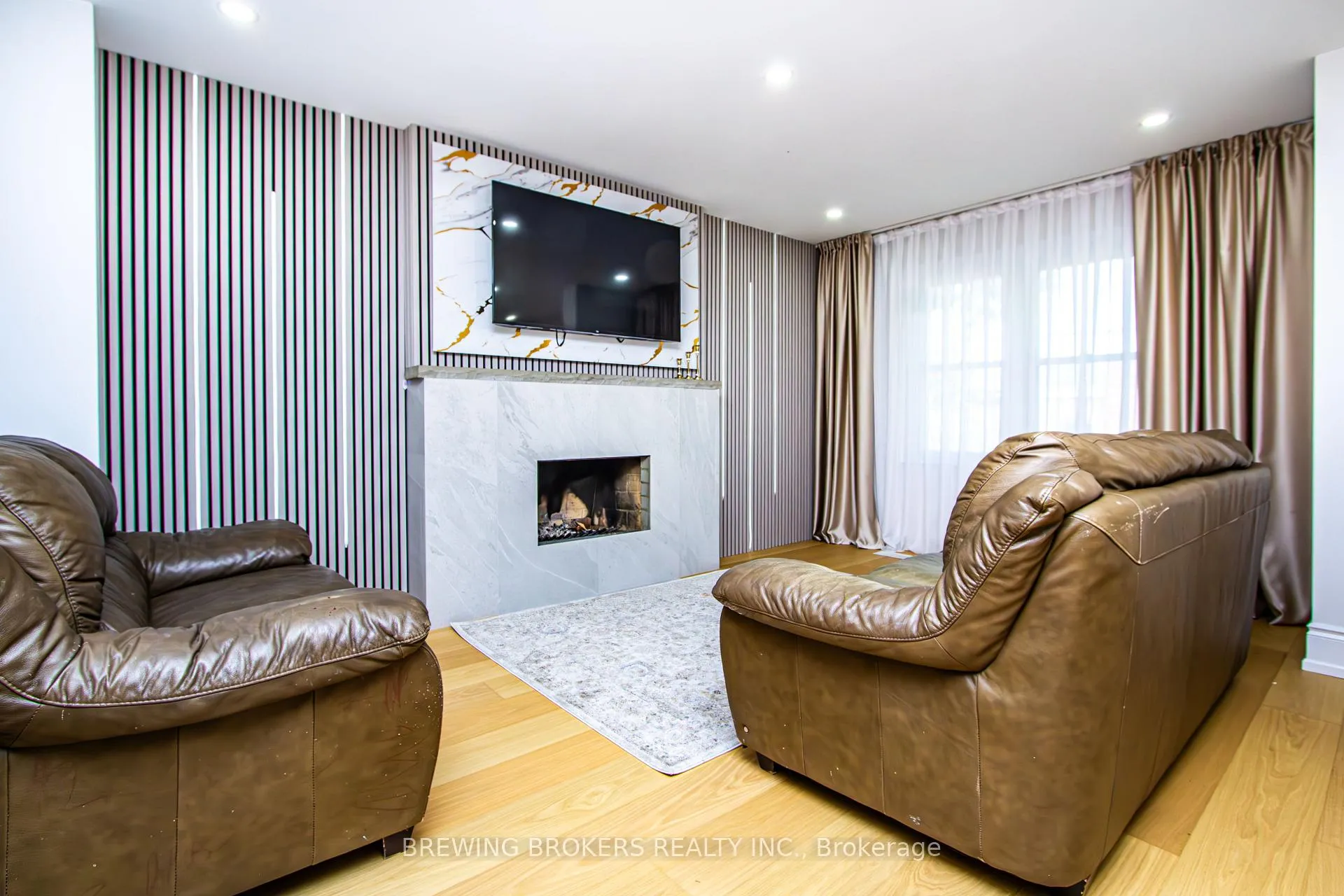 Photo 33 of 63 Marita Place, Vaughan, Glen Shields — HOMEH