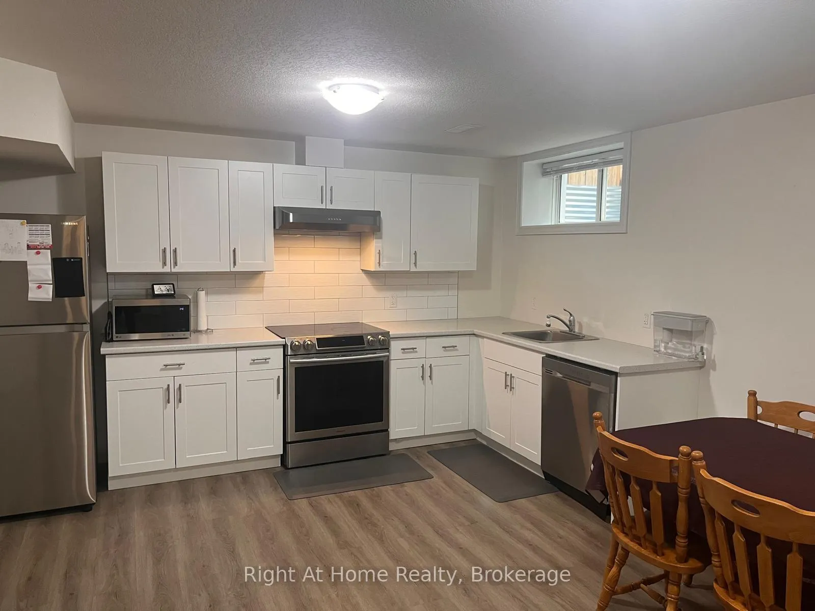 Photo 2 of 222 Ladyslipper Drive, Waterloo — HOMEH