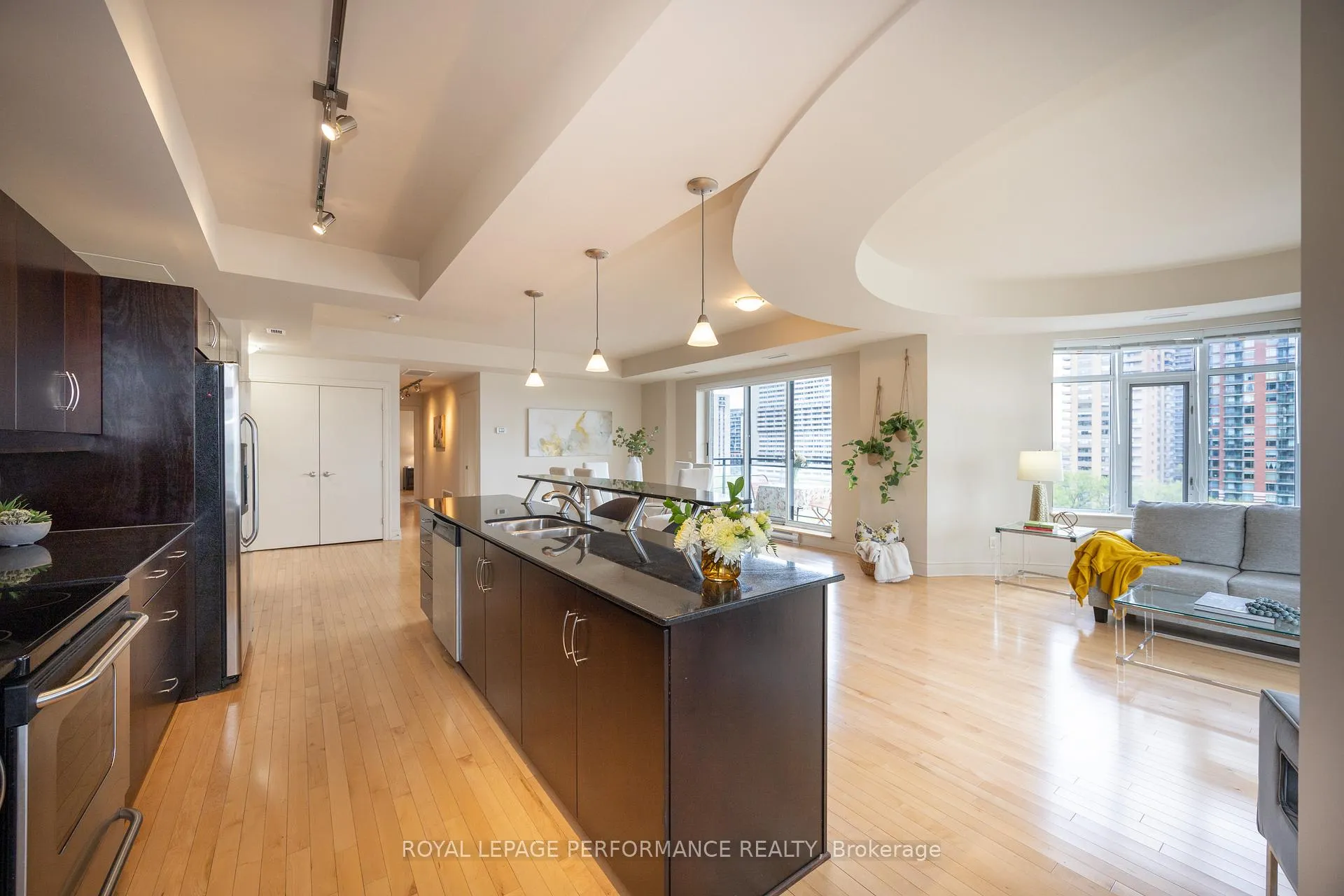 Photo 9 of Unit 1006, 95 Bronson Avenue, Ottawa, Ottawa Centre — HOMEH