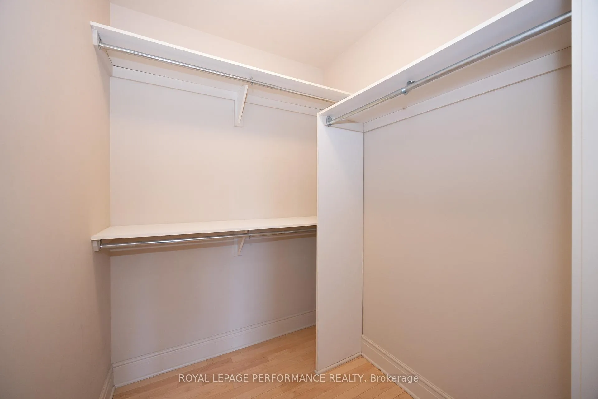 Photo 13 of Unit 1006, 95 Bronson Avenue, Ottawa, Ottawa Centre — HOMEH