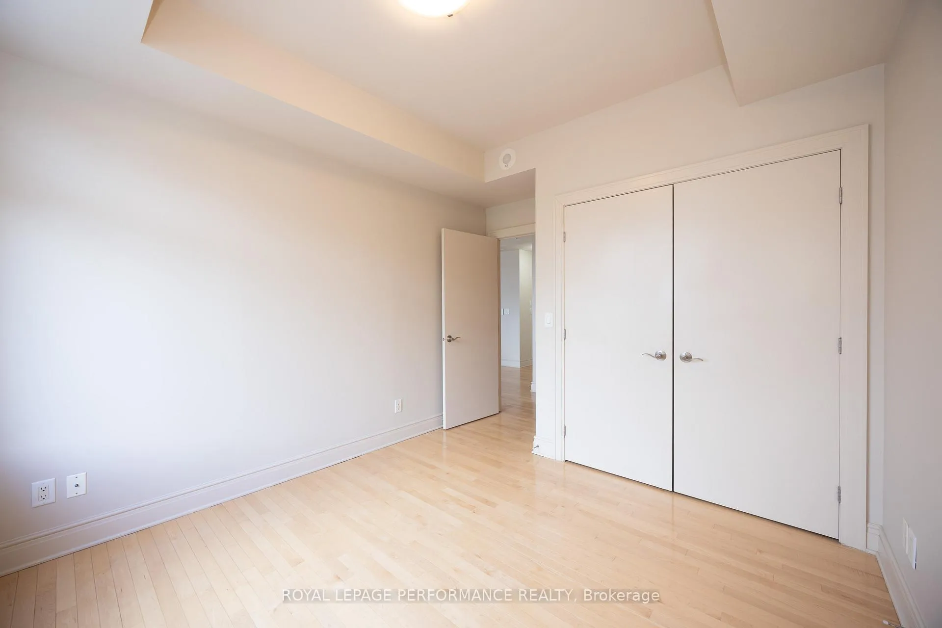 Photo 15 of Unit 1006, 95 Bronson Avenue, Ottawa, Ottawa Centre — HOMEH