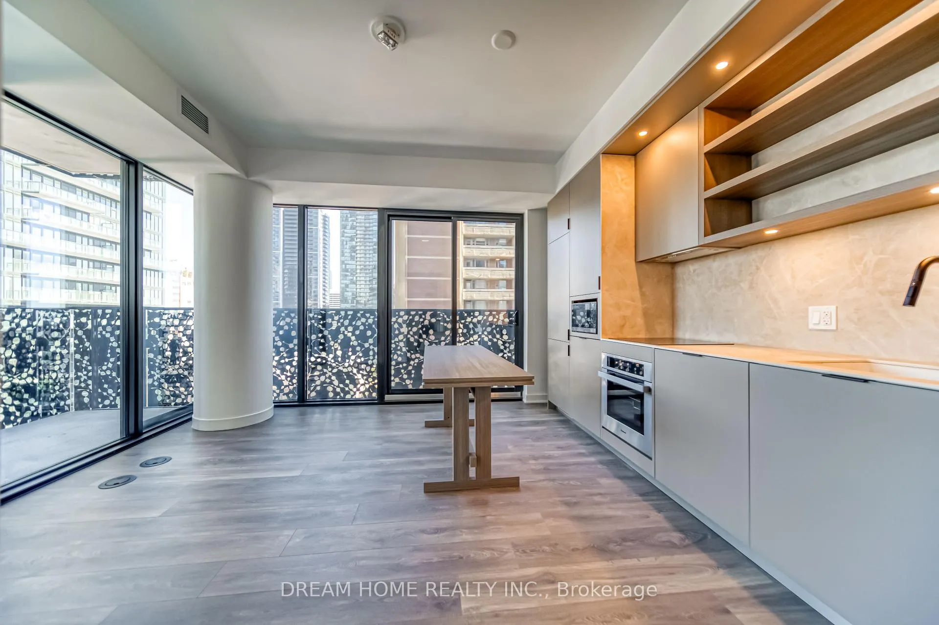 Photo 10 of Unit 1512, 55 Charles Street E, Toronto, Church-Yonge Corridor — HOMEH