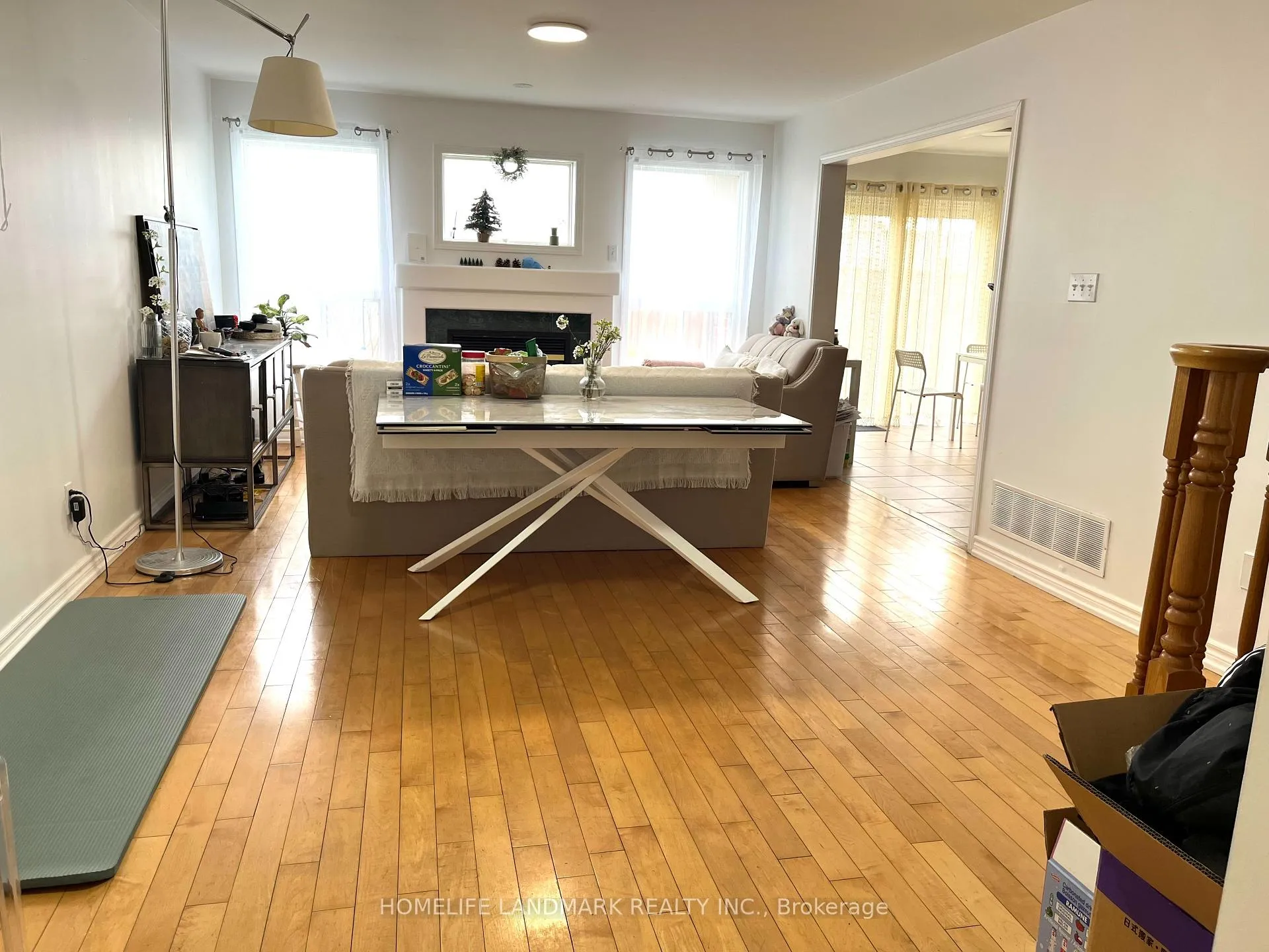 Photo 2 of 11 Bern Street E, Markham, Wismer — HOMEH