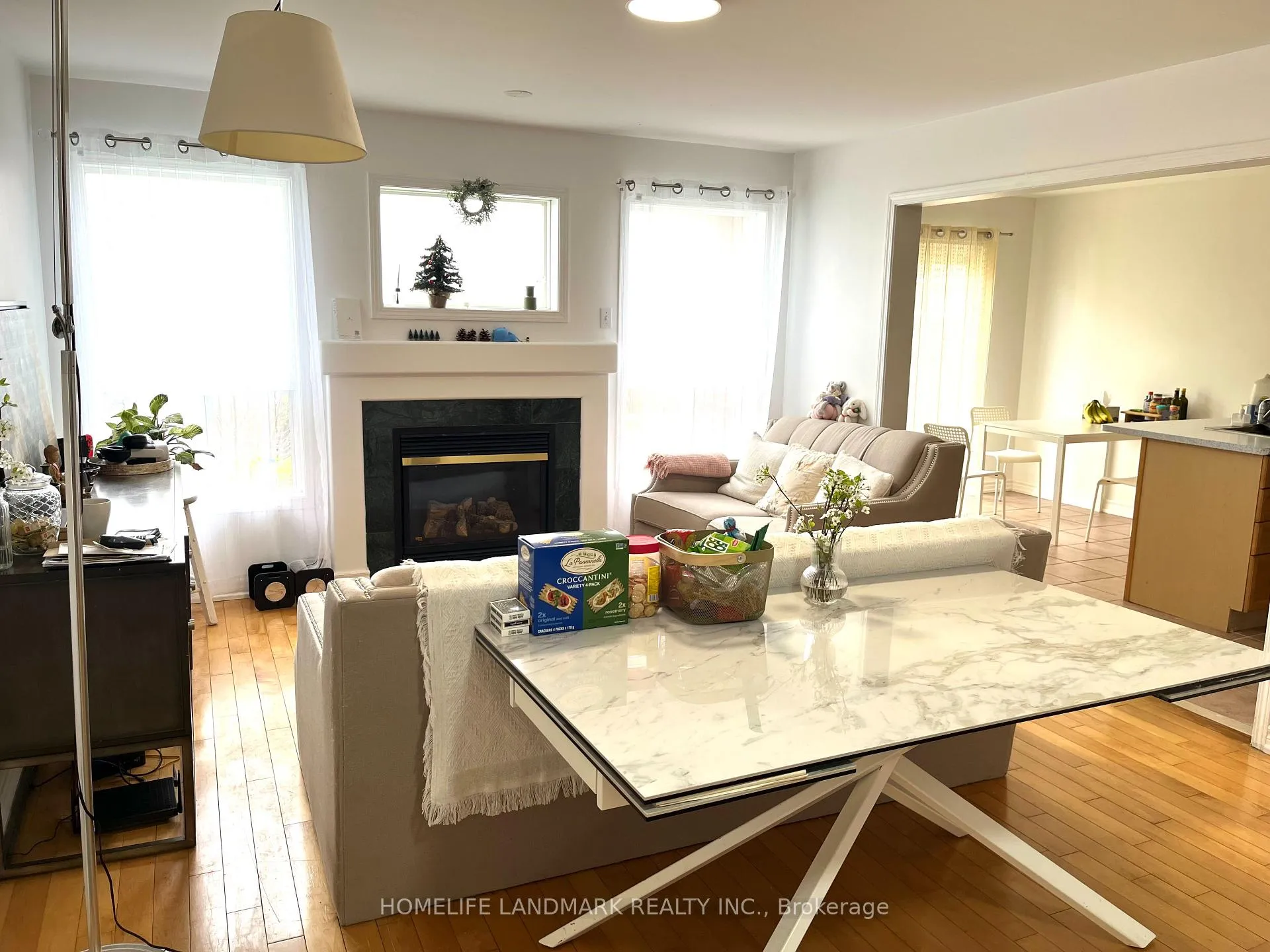 Photo 4 of 11 Bern Street E, Markham, Wismer — HOMEH