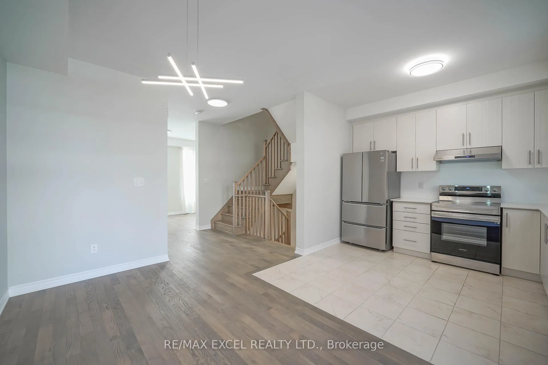 Photo 9 of 11 Chicago Lane, Markham, Wismer — HOMEH
