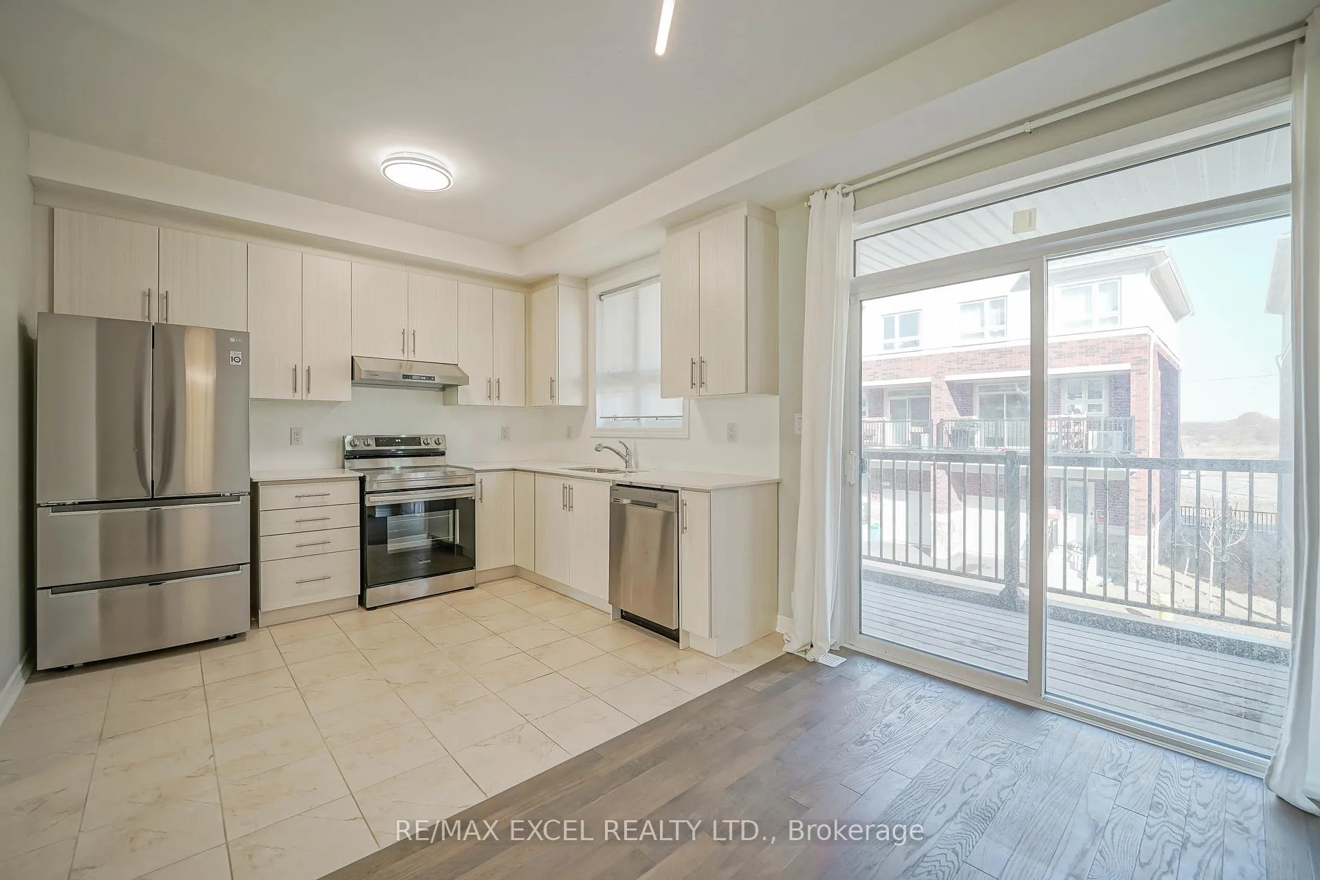 Photo 10 of 11 Chicago Lane, Markham, Wismer — HOMEH