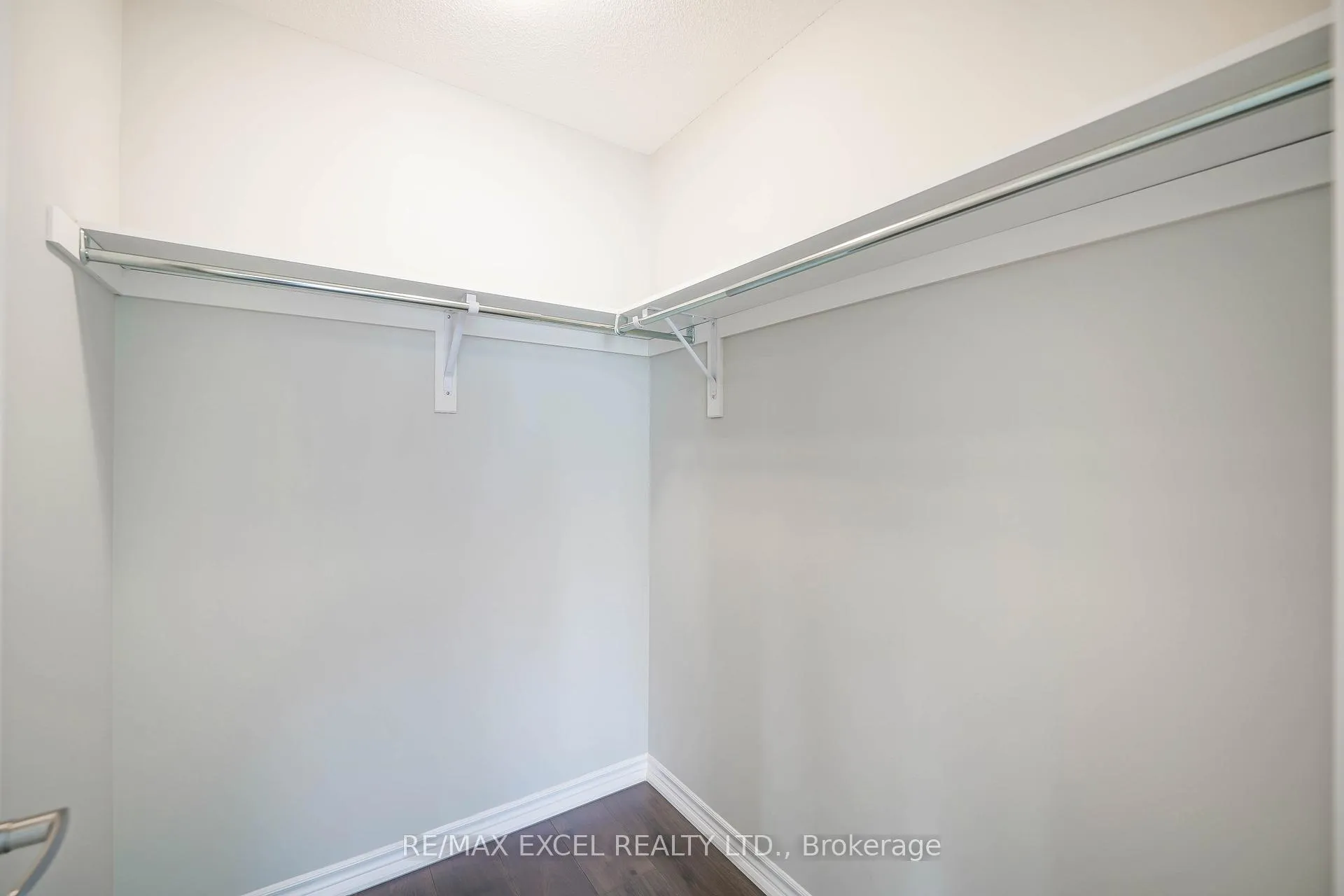 Photo 17 of 11 Chicago Lane, Markham, Wismer — HOMEH