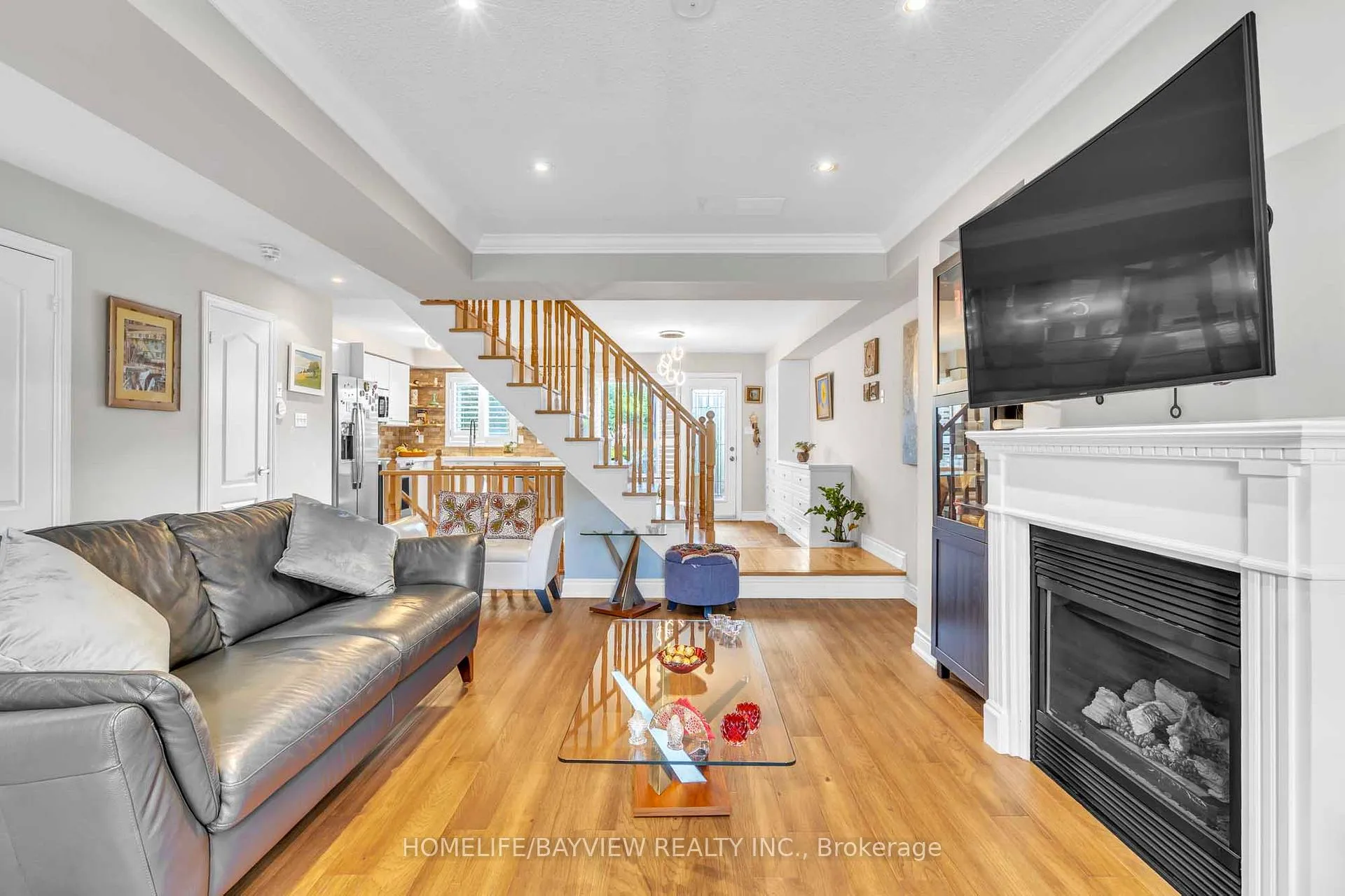 Photo 7 of 15 Elderbrook Crescent, Vaughan, Patterson — HOMEH