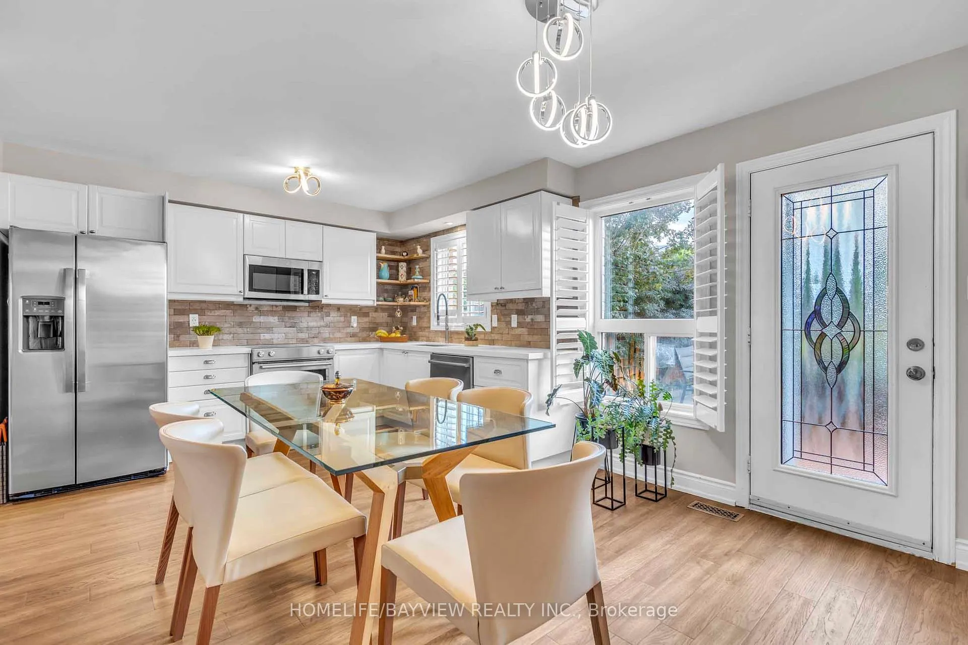 Photo 8 of 15 Elderbrook Crescent, Vaughan, Patterson — HOMEH