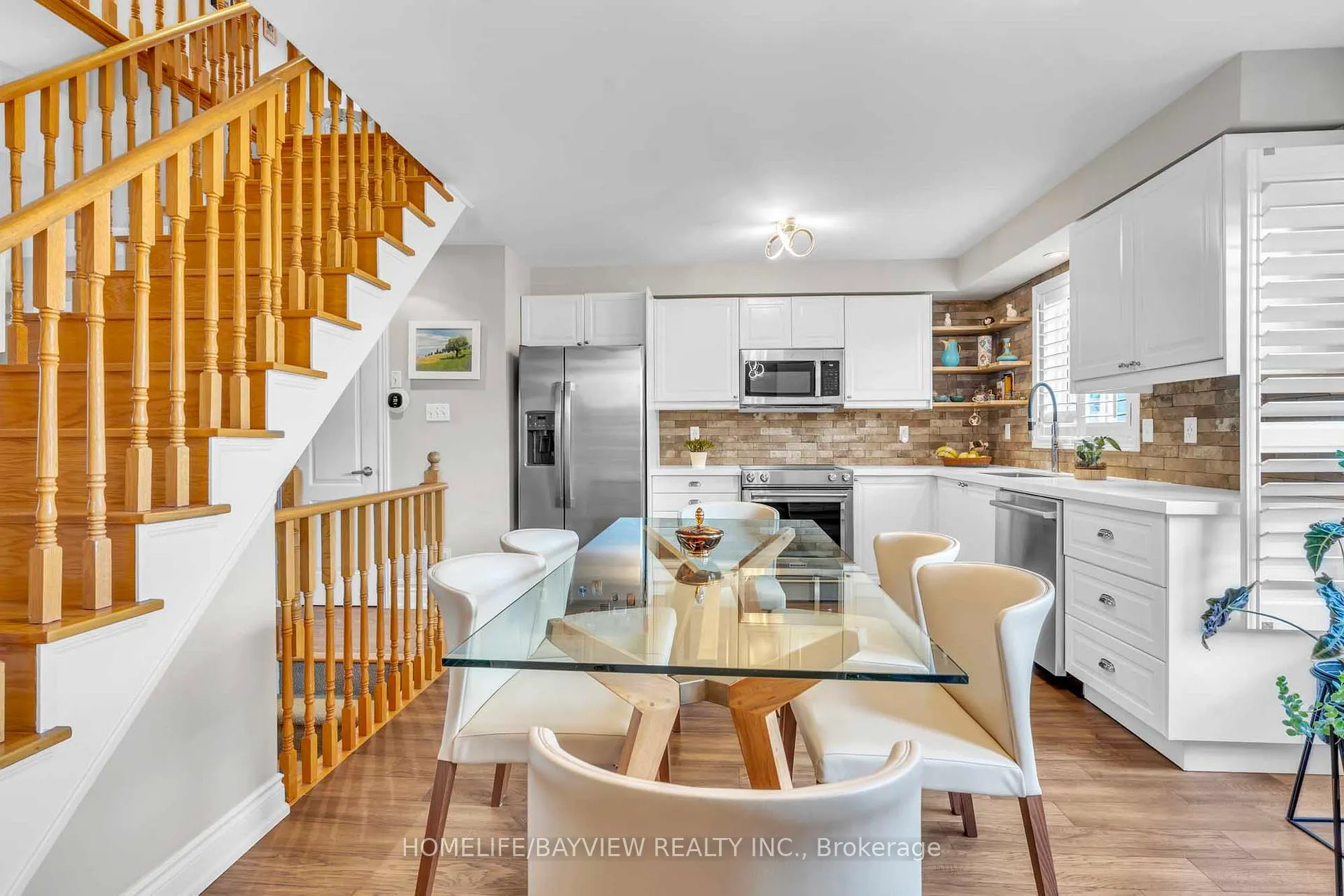 Photo 9 of 15 Elderbrook Crescent, Vaughan, Patterson — HOMEH