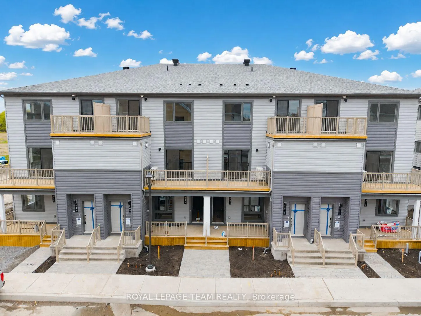 Photo 1 of 505 Celestine Private, Ottawa, Barrhaven - Heritage Park — HOMEH