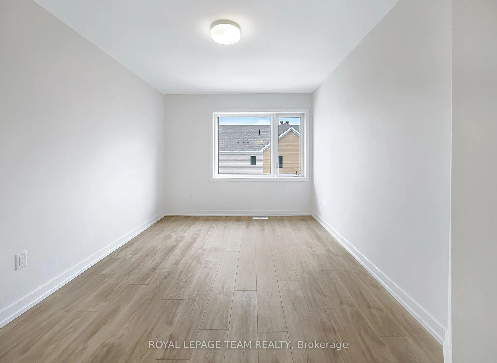 Photo 20 of 505 Celestine Private, Ottawa, Barrhaven - Heritage Park — HOMEH