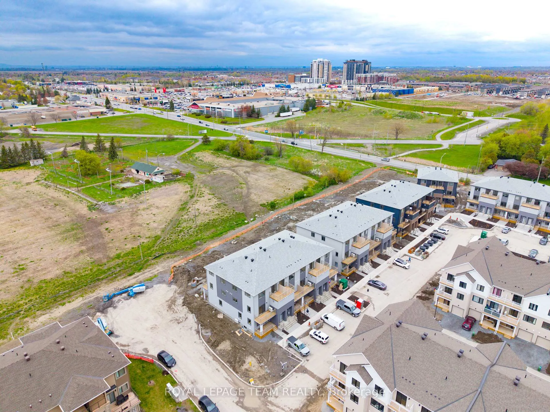 Photo 24 of 505 Celestine Private, Ottawa, Barrhaven - Heritage Park — HOMEH
