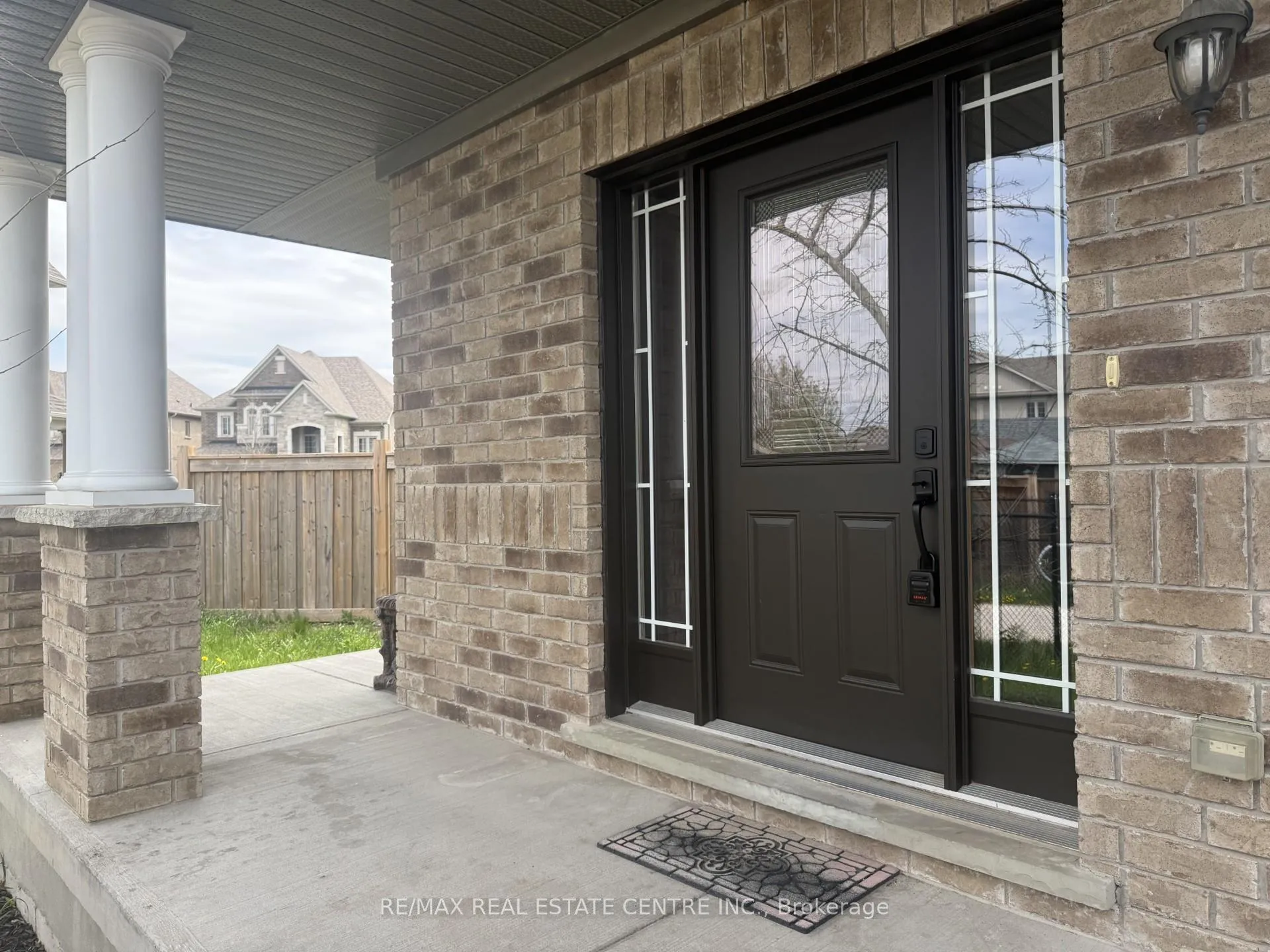 Photo 2 of 51 Burt Avenue, New Tecumseth, Alliston — HOMEH