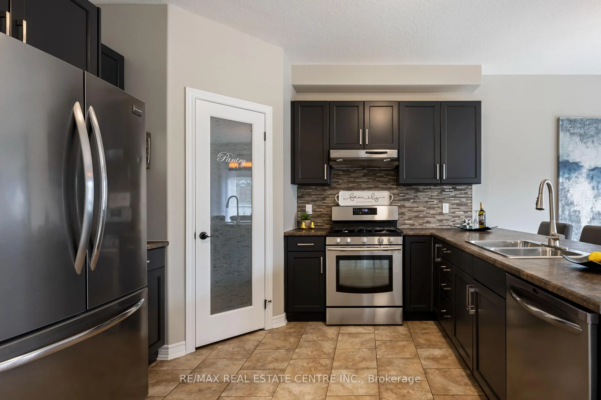 Photo 7 of 51 Burt Avenue, New Tecumseth, Alliston — HOMEH