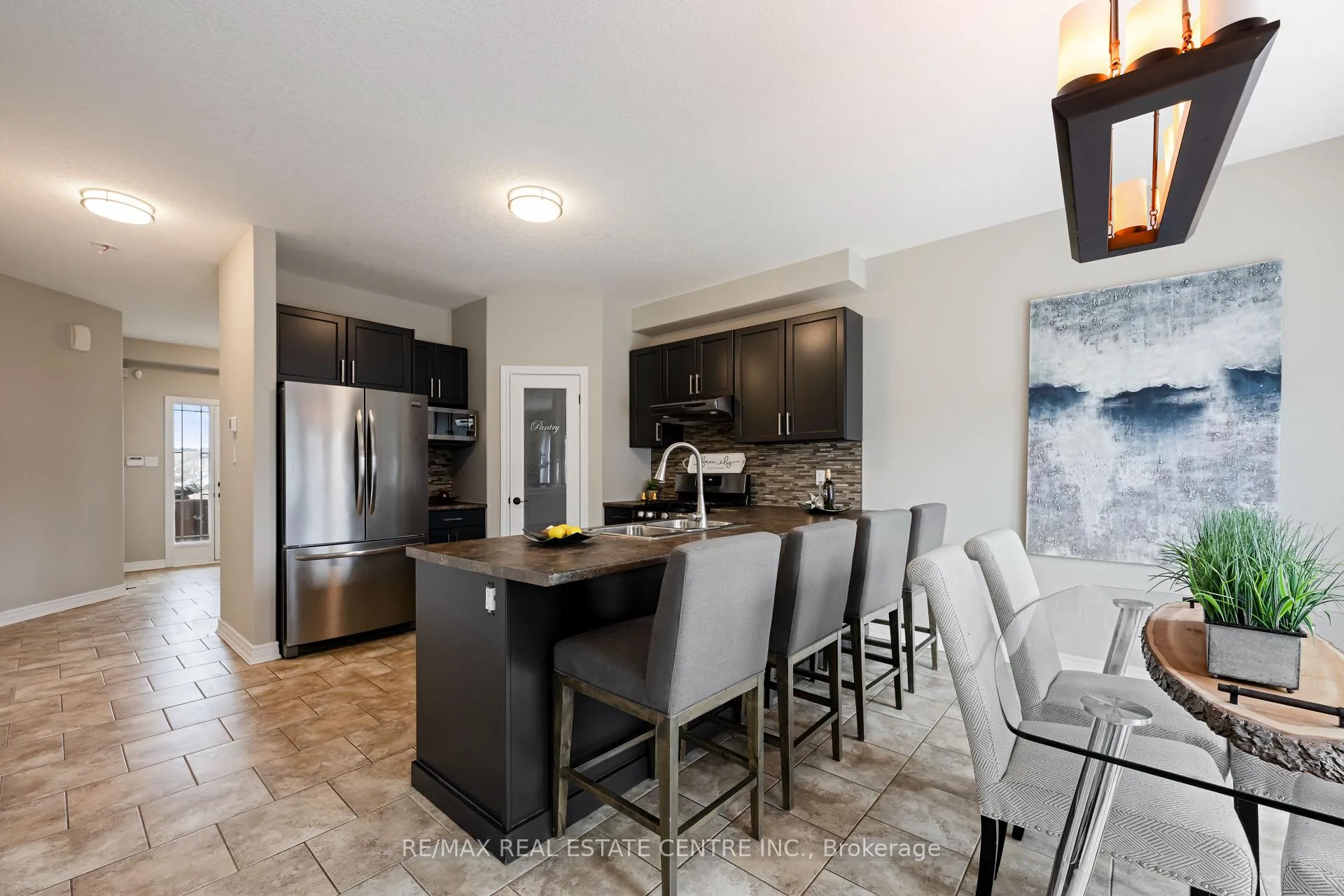 Photo 8 of 51 Burt Avenue, New Tecumseth, Alliston — HOMEH