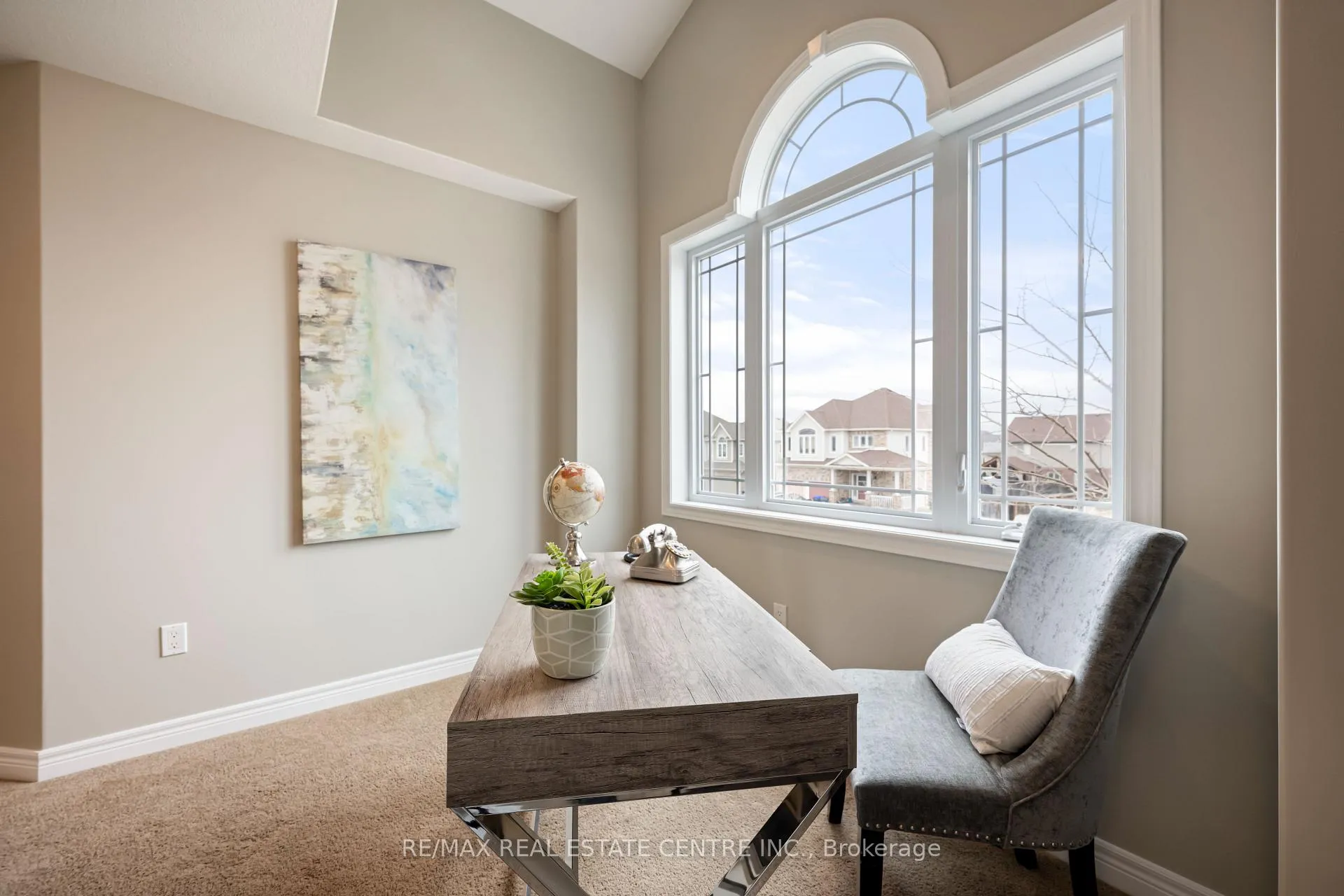 Photo 24 of 51 Burt Avenue, New Tecumseth, Alliston — HOMEH